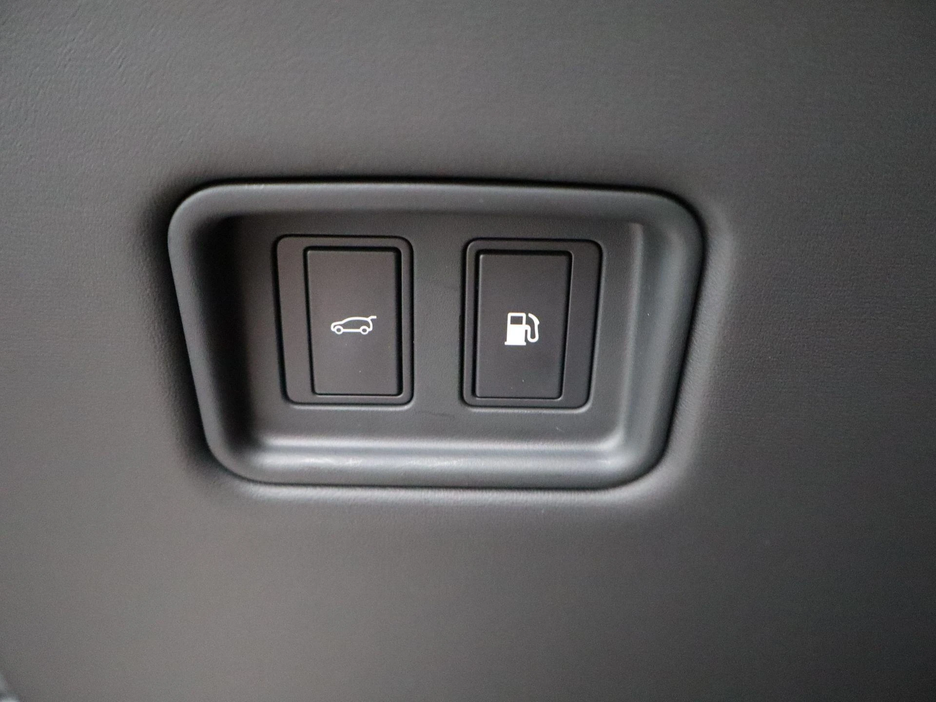 Land Rover-Range Rover Sport-image-30