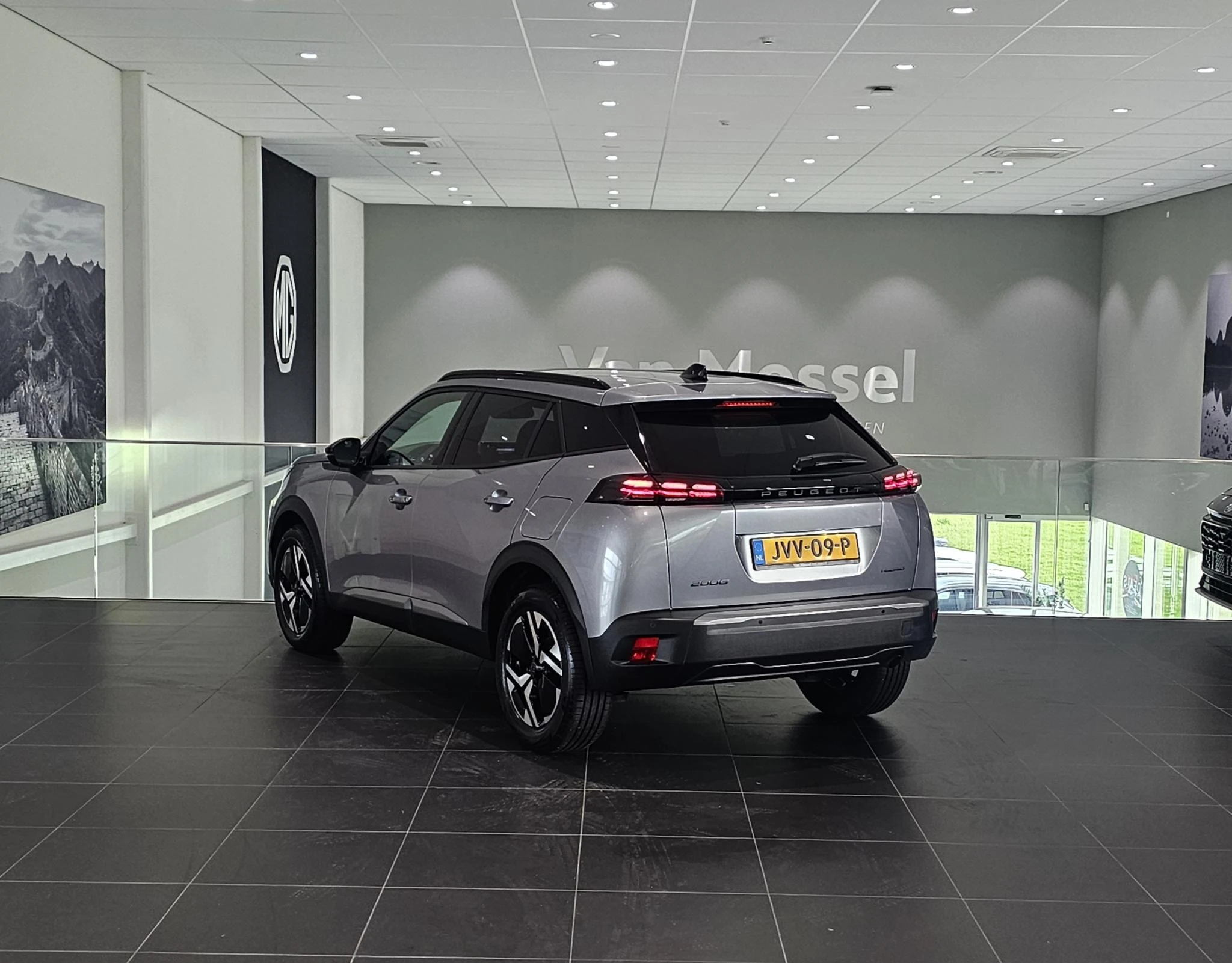 Peugeot-2008-image-6