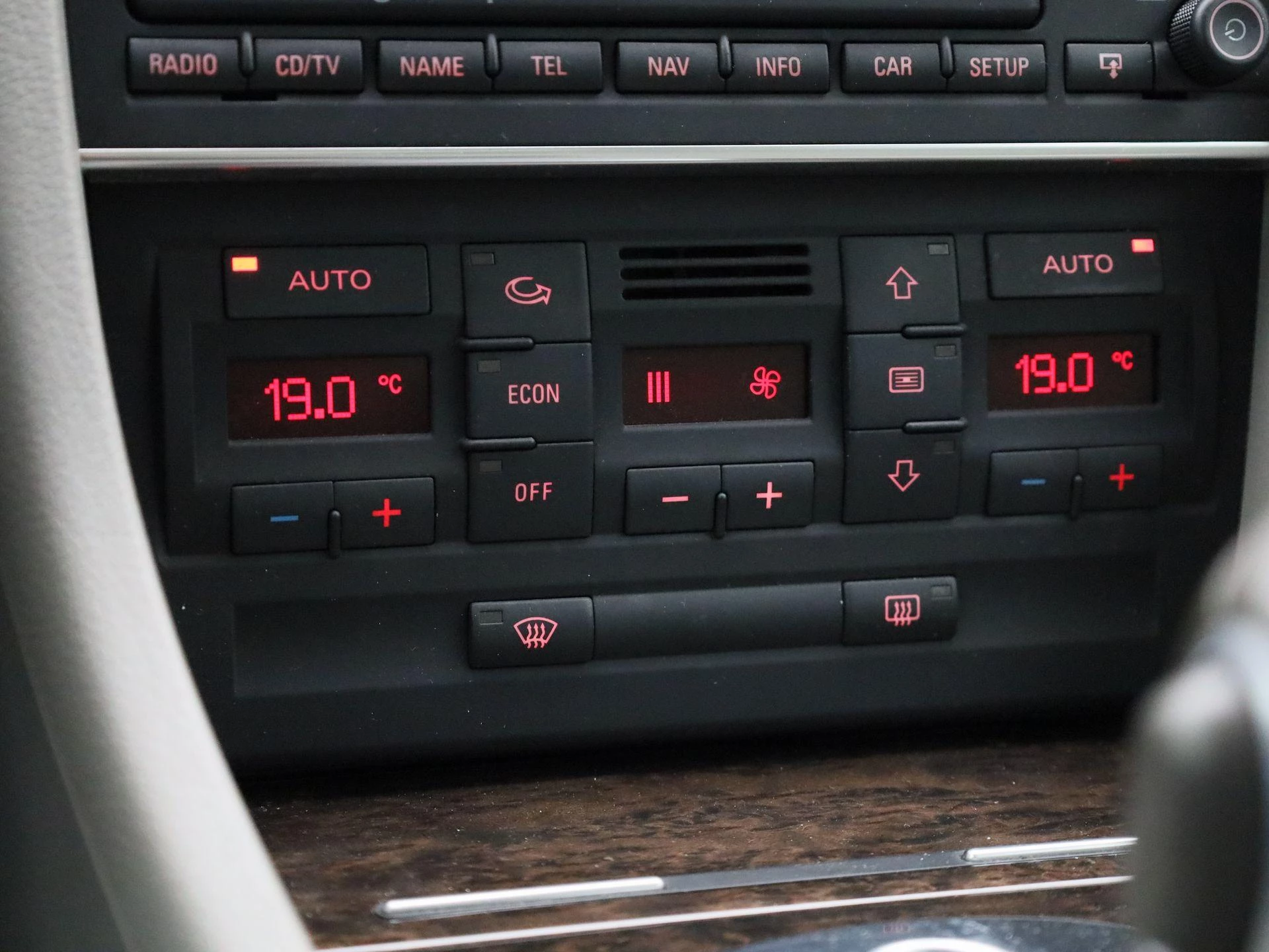 Audi-A4-image-18