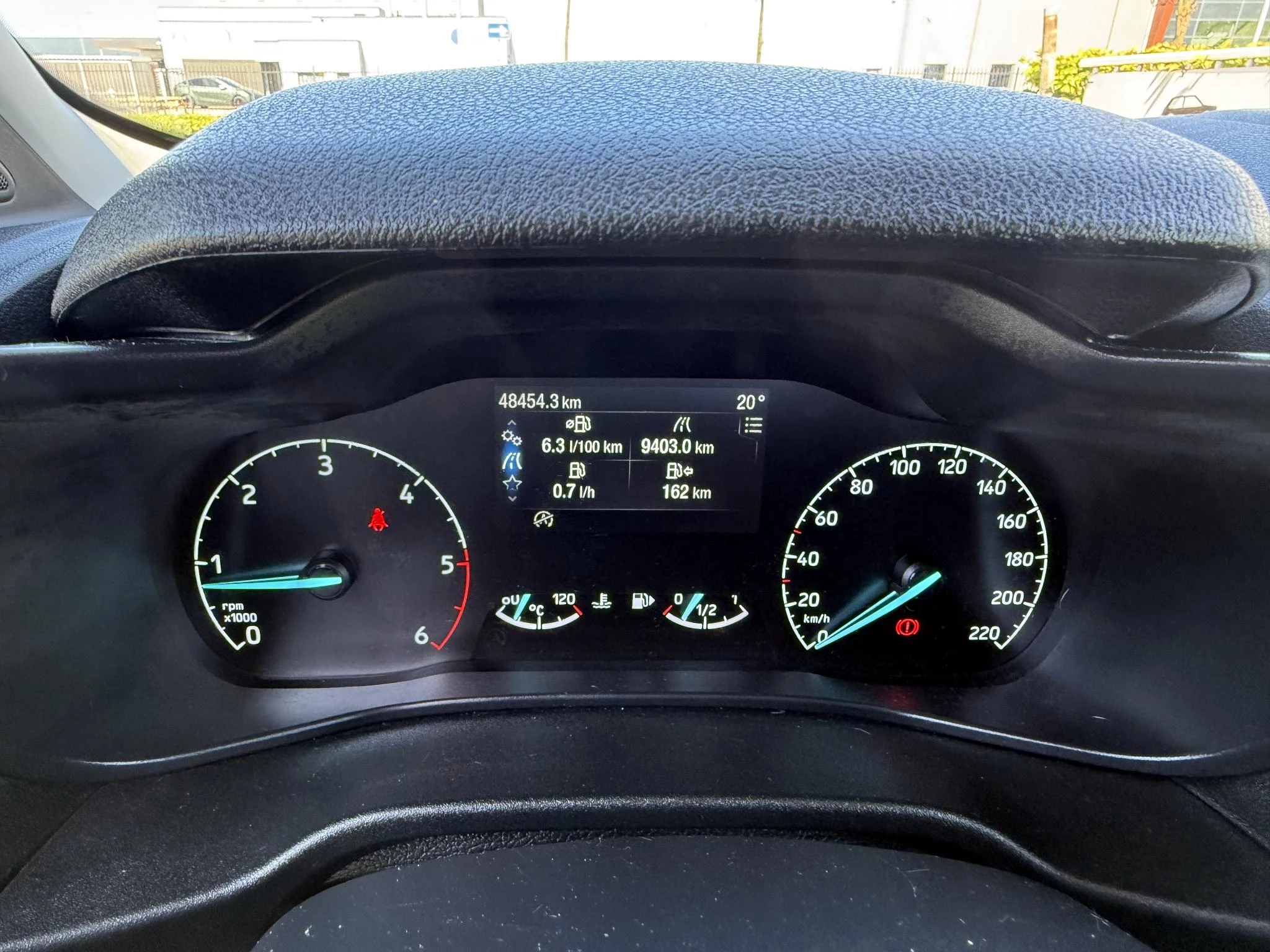 Ford-Transit Connect-image-17