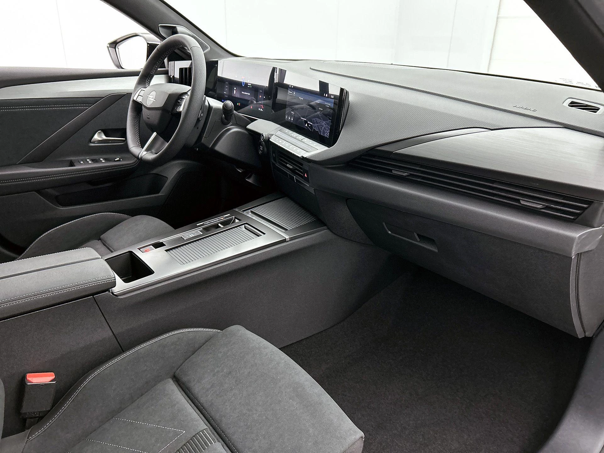 Opel-Astra-image-21