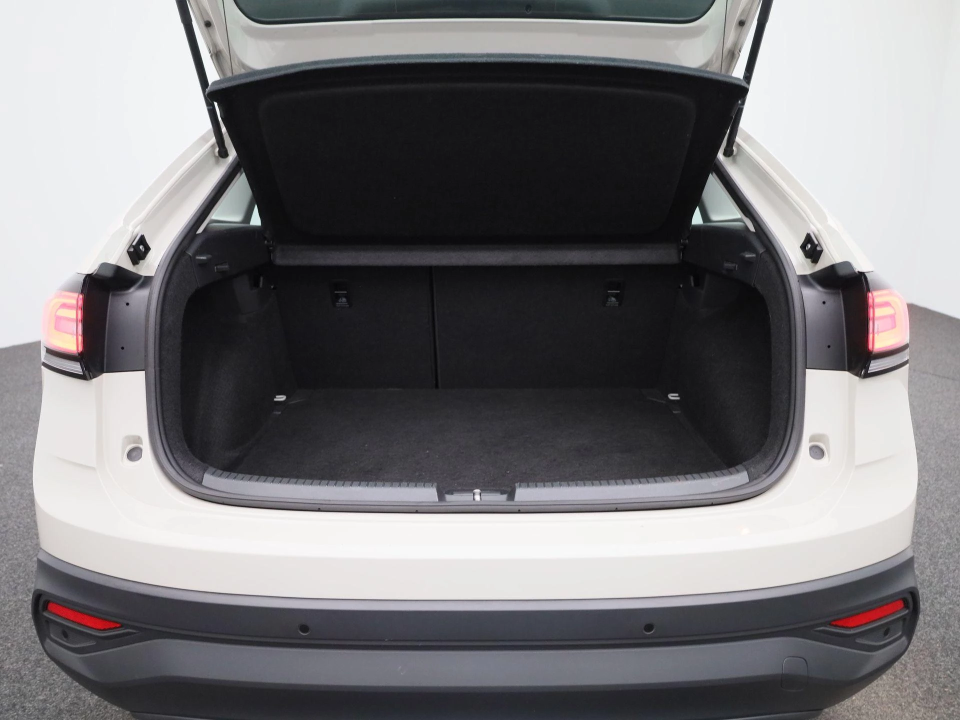 Volkswagen-Taigo-image-9