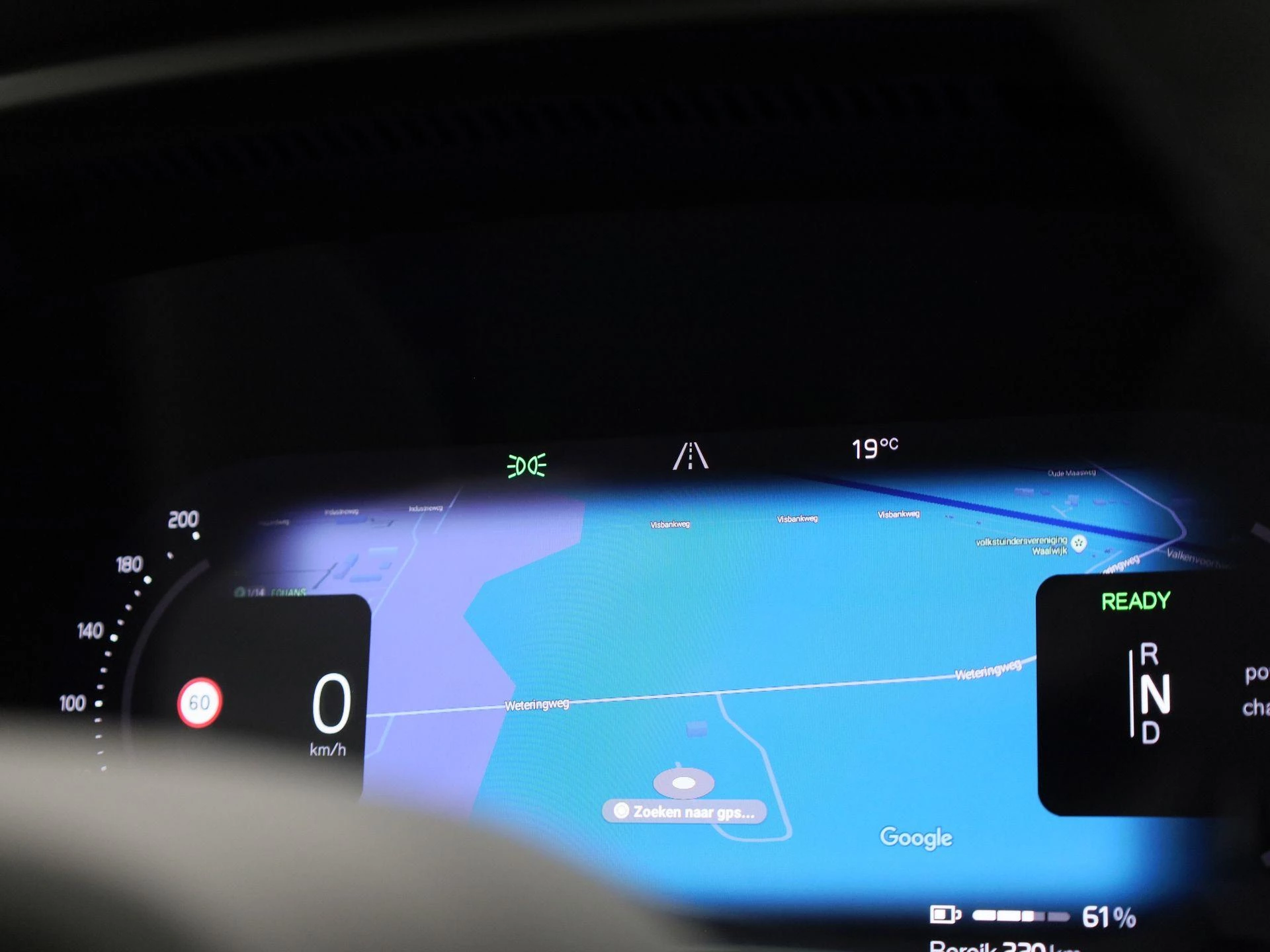 Volvo-XC40-image-20