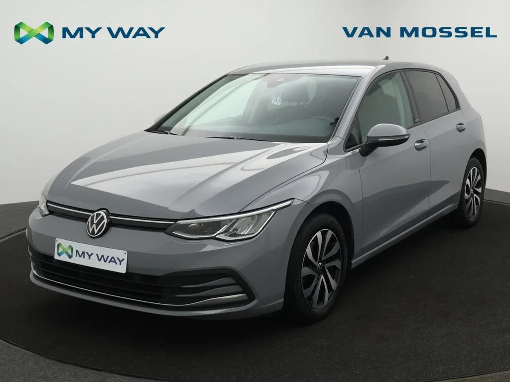 Volkswagen-Golf-image-0