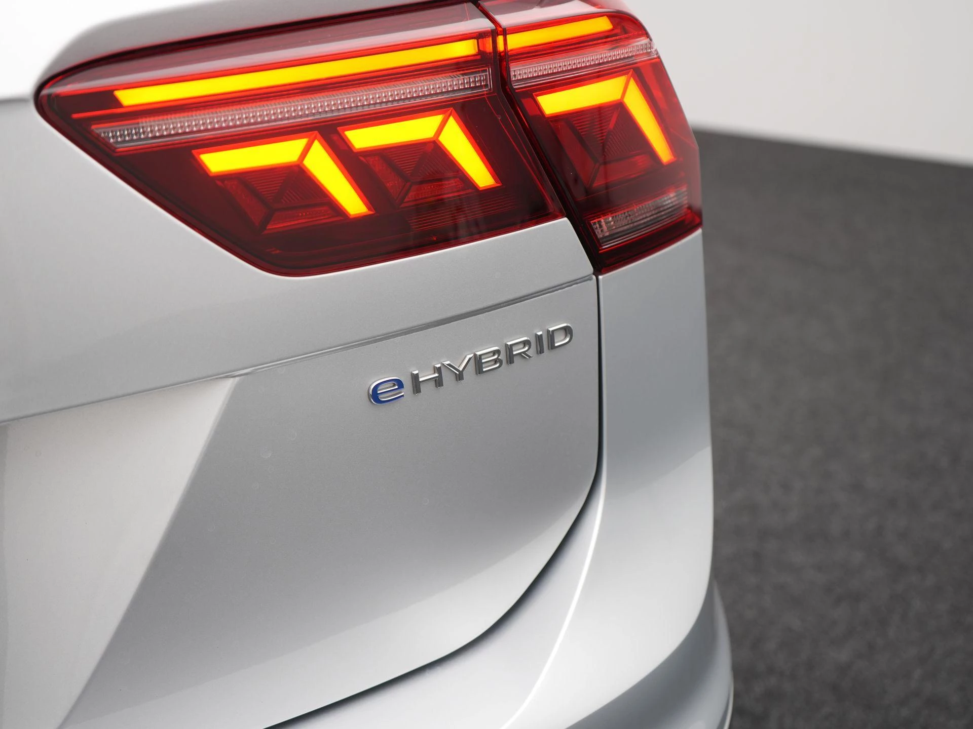 Volkswagen-Tiguan-image-46