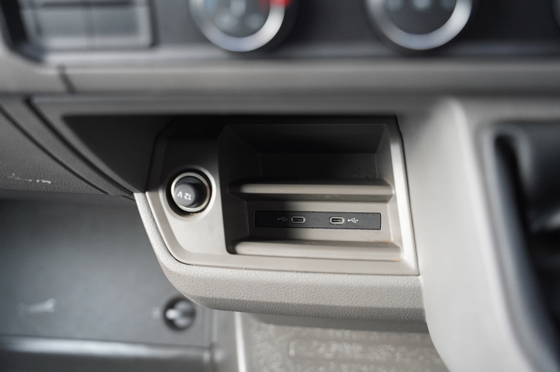 Volkswagen-Crafter-image-39