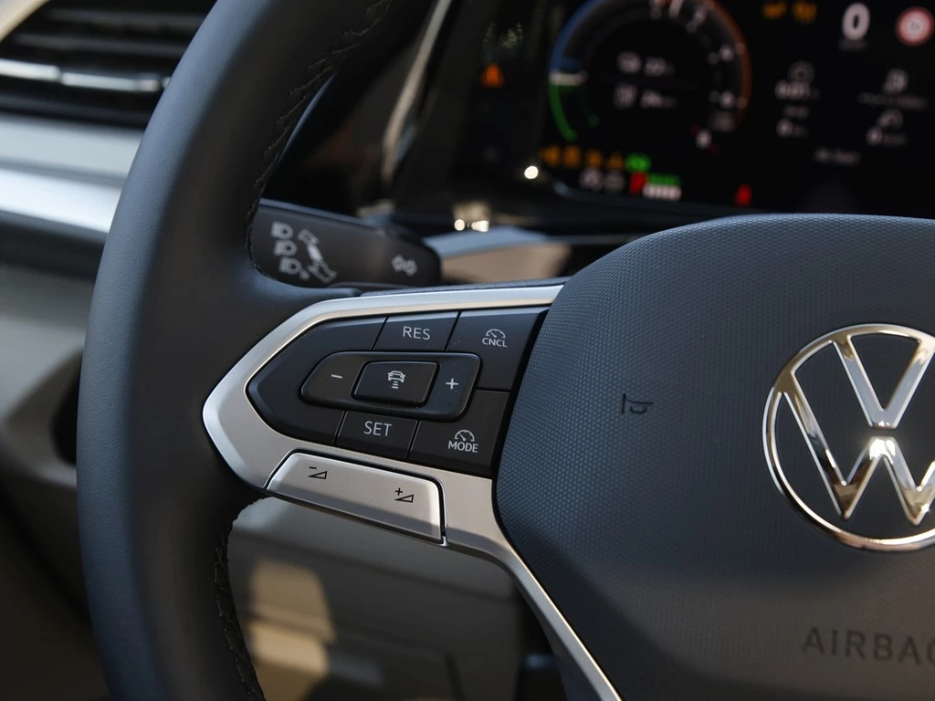 Volkswagen Multivan Style eHybrid 4MOTION