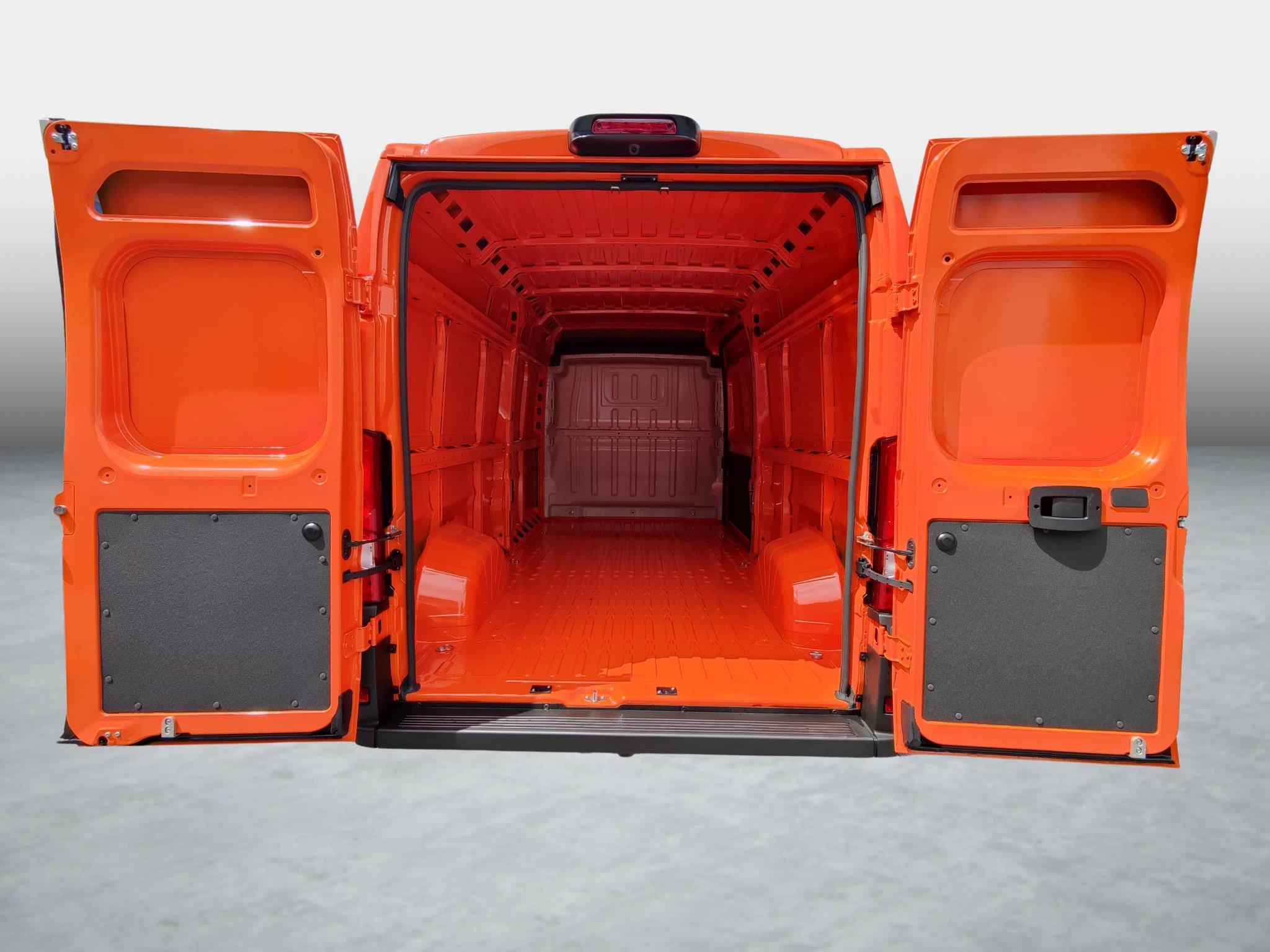 Opel Movano 3500 Light L3H2 - 2.2L Turbo 140