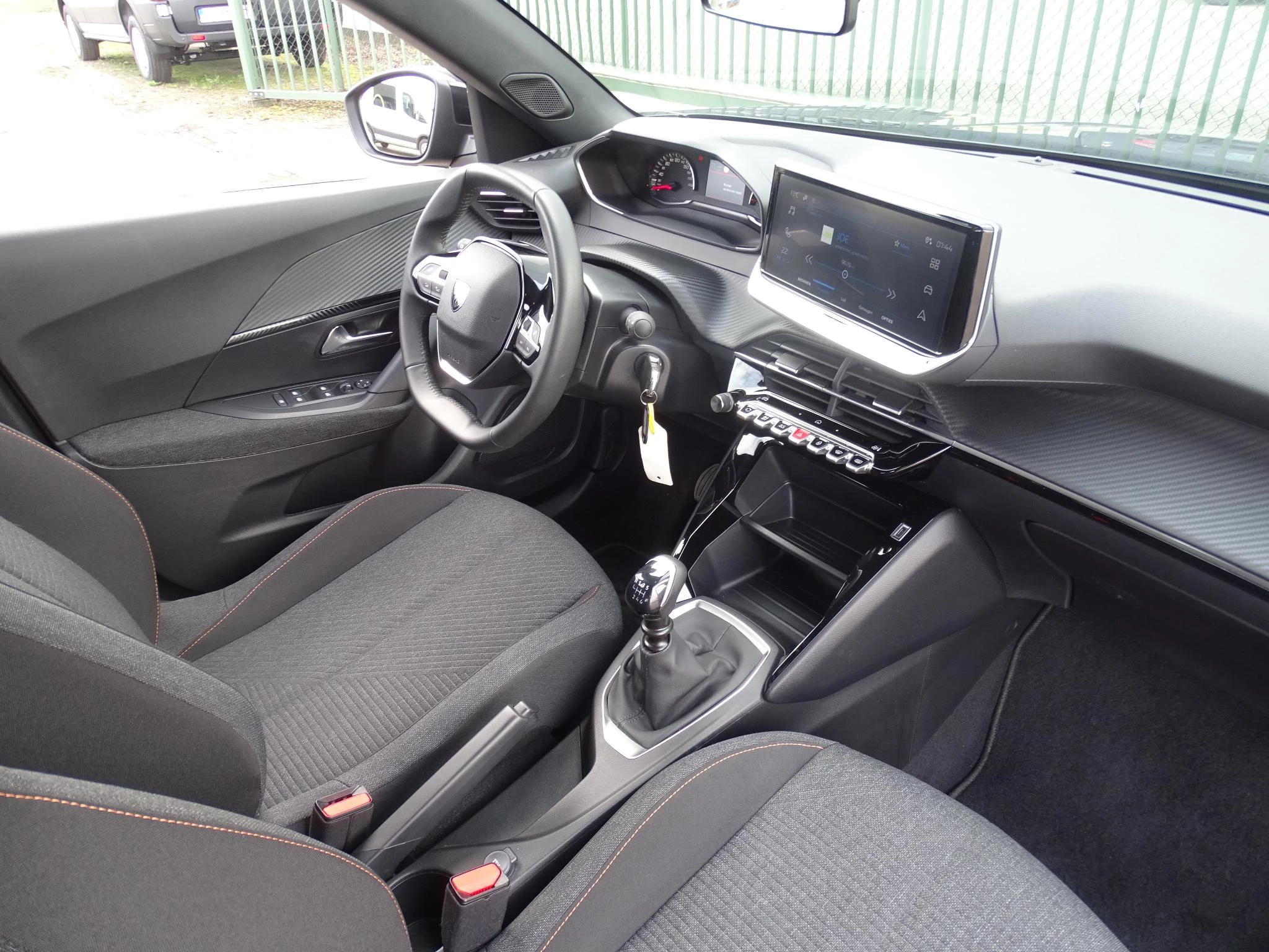 Peugeot 2008 1.2T Style