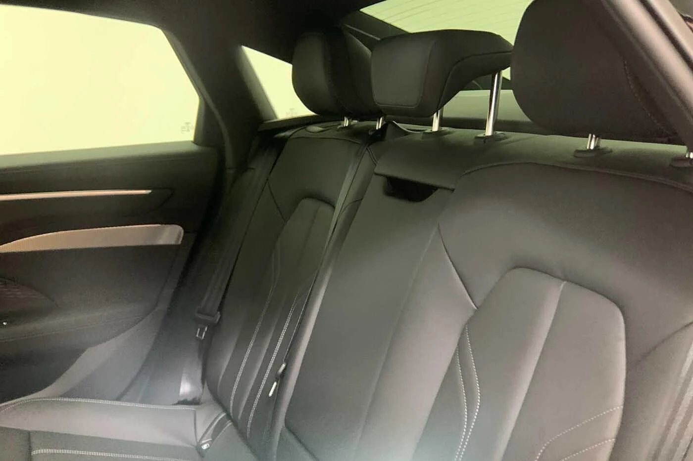 Audi-A6-image-9