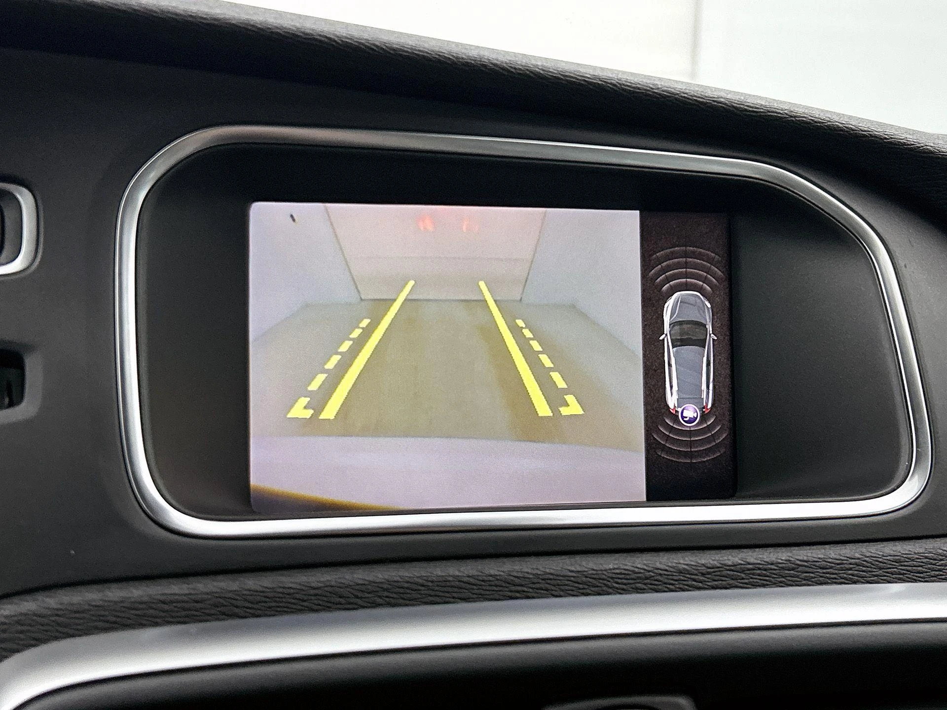 Volvo-V40-image-10