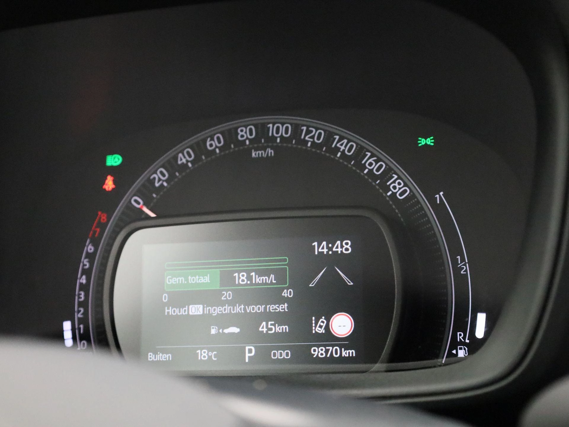 Toyota Aygo X 1.0 VVT-i S-CVT Play