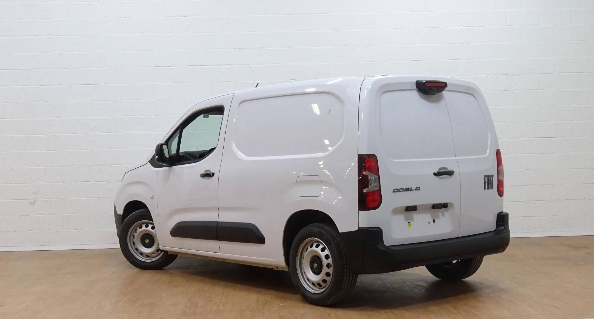 Fiat Doblò 1.5 BlueHDI 130 AT8 L1 Light