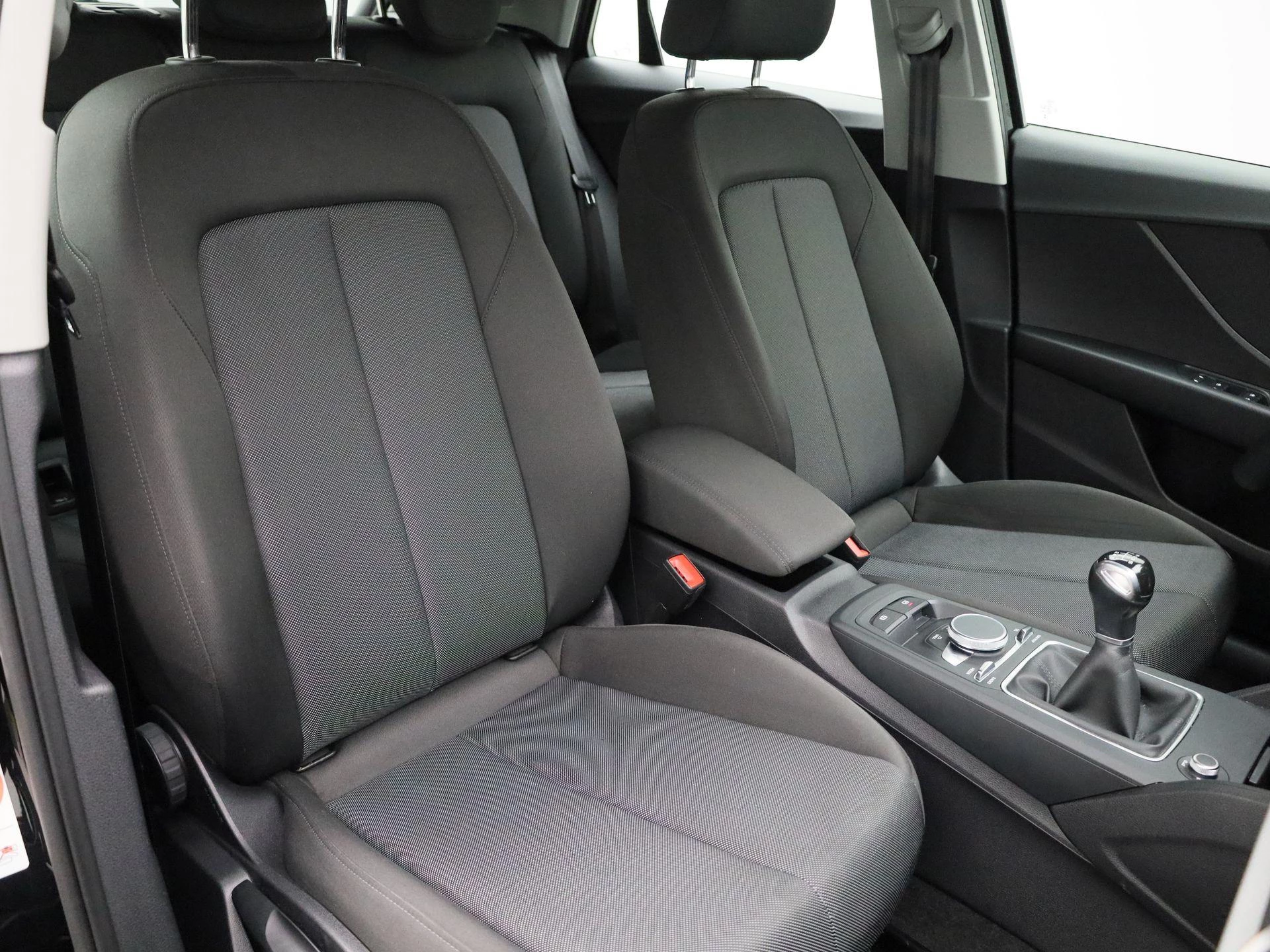 Audi-Q2-image-30