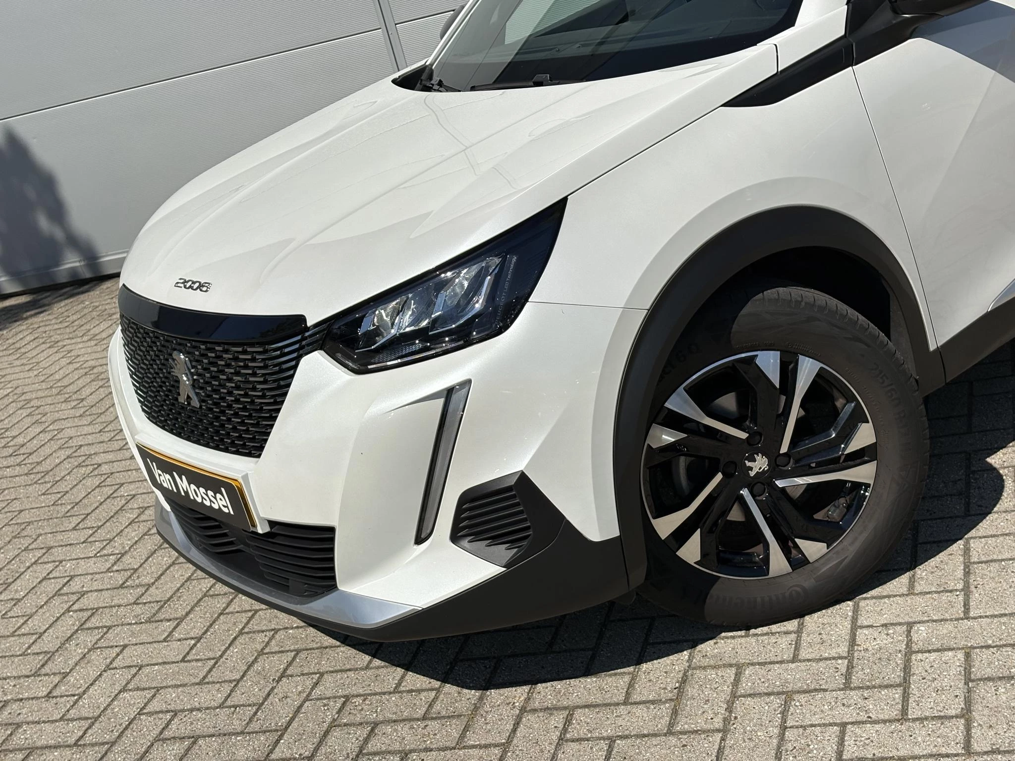 Peugeot-2008-image-24