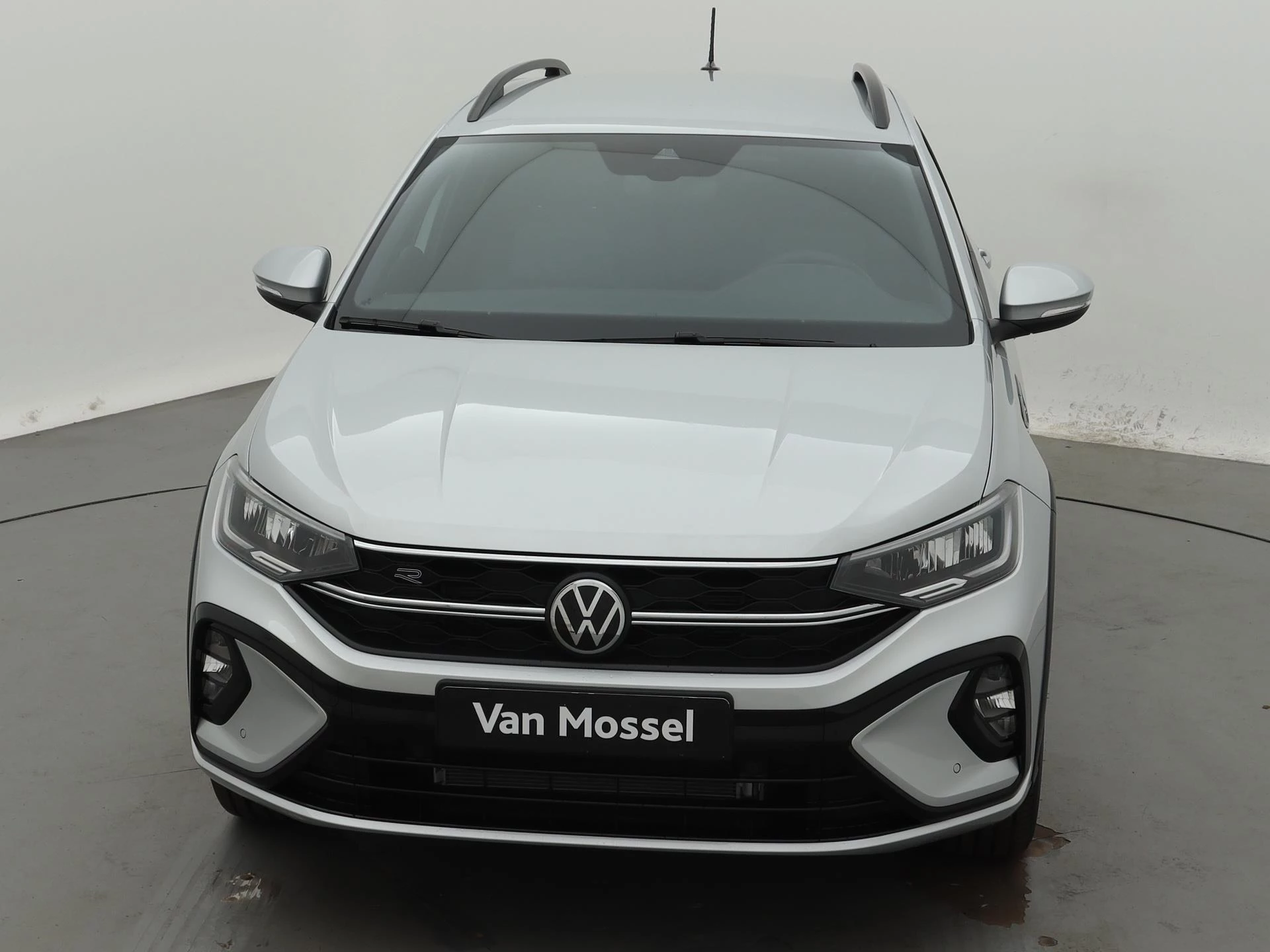 Volkswagen-Taigo-image-4