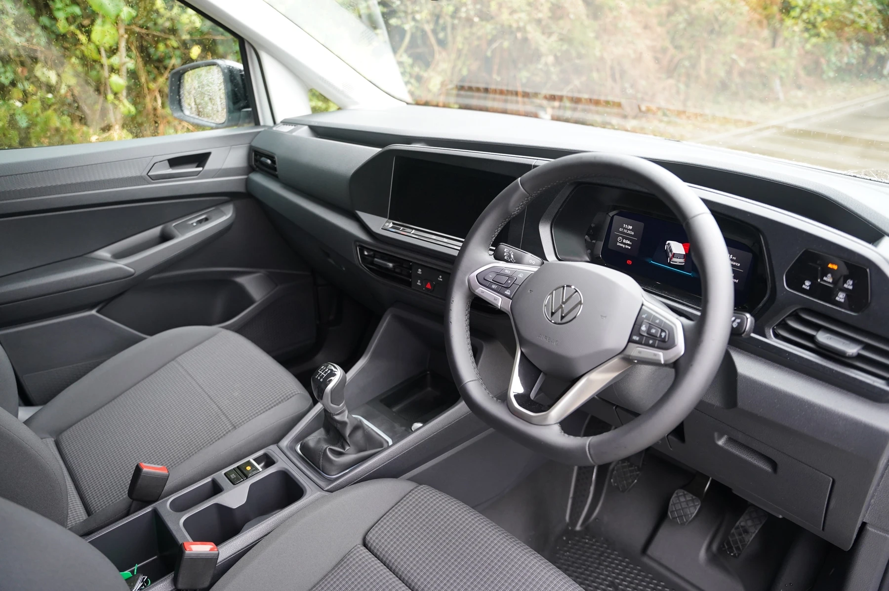 Volkswagen-Caddy-image-5
