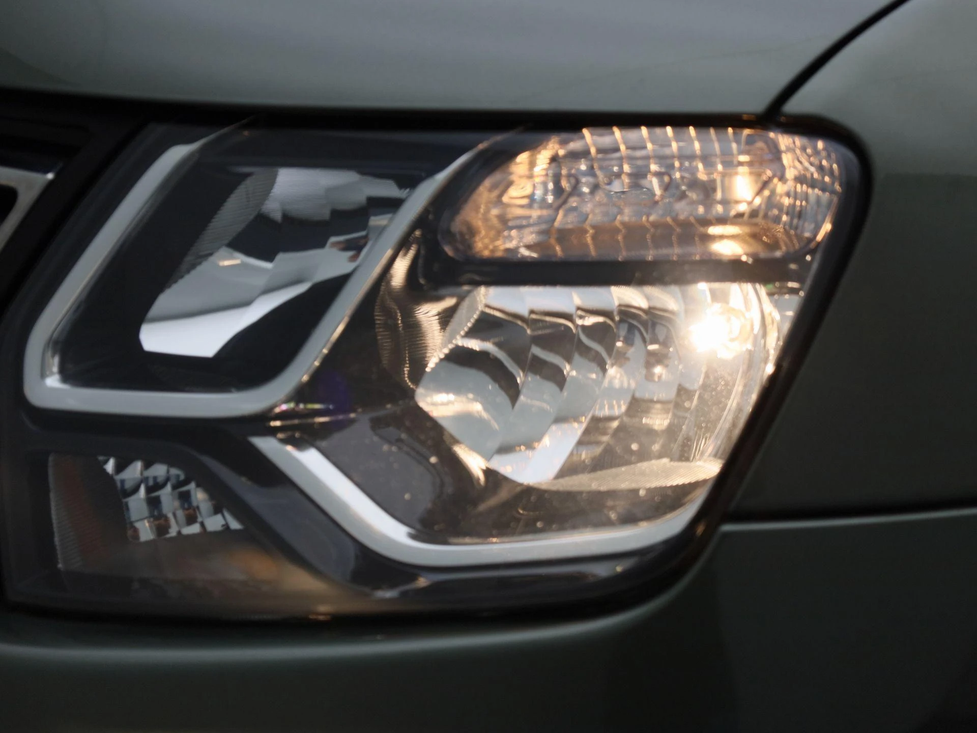 Dacia-Duster-image-13