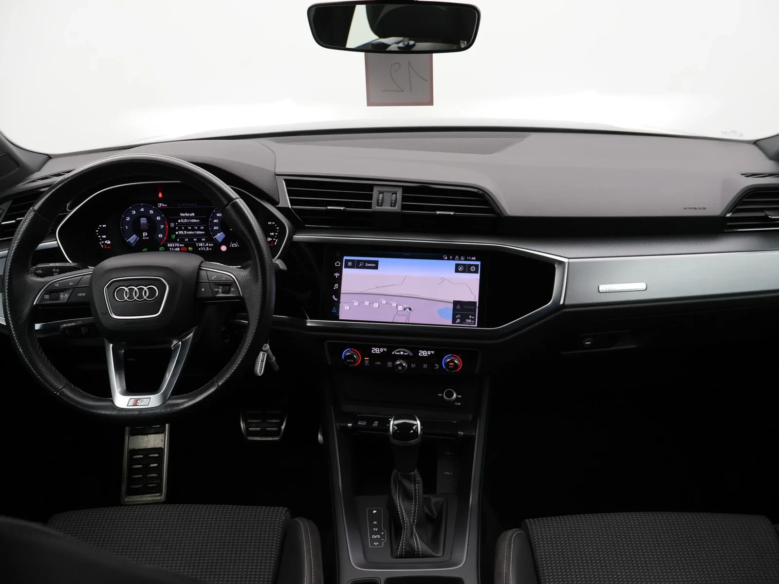 Audi Q3 PHEV Audi Q3 PHEV 45TFSIe 245PK *AUTOMAAT*LEDER*CAMERA*PDC*NAVI*CRUISE*...*