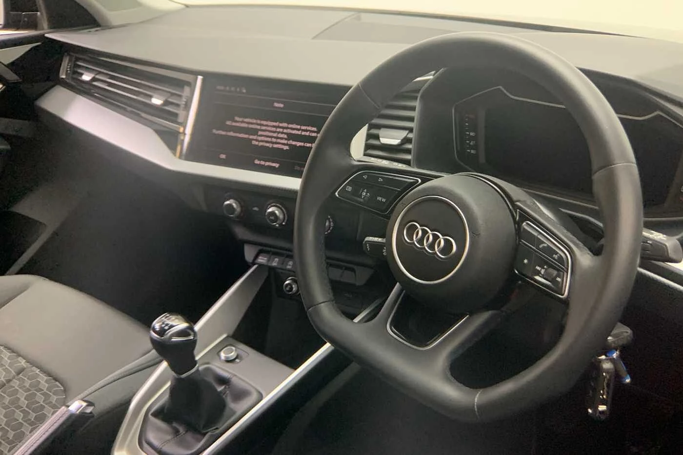 Audi-A1 Sportback-image-5