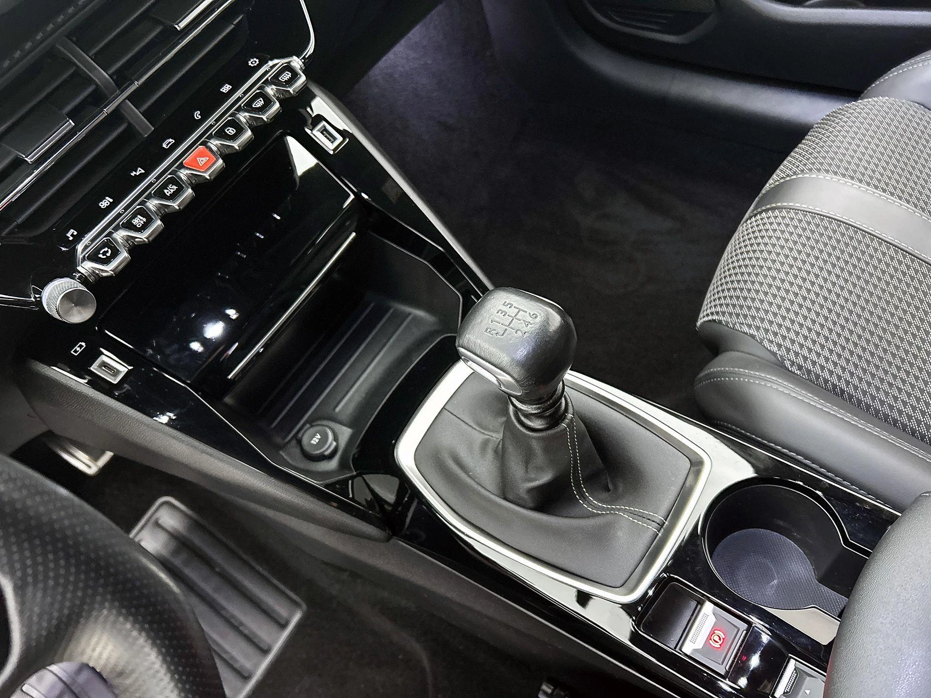Peugeot 208 1.2 PureTech GT-Line