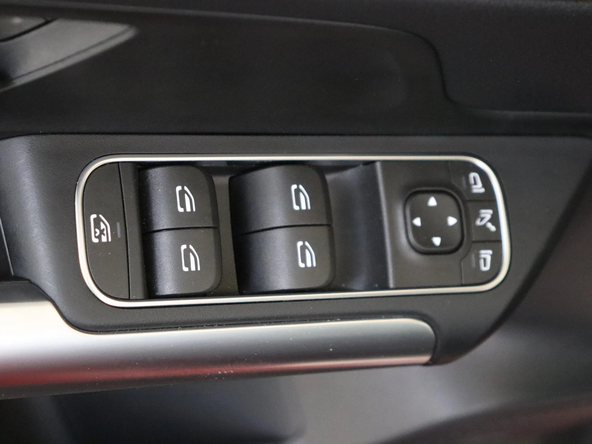 Mercedes-Benz GLA 250 e Business Solution Luxury
