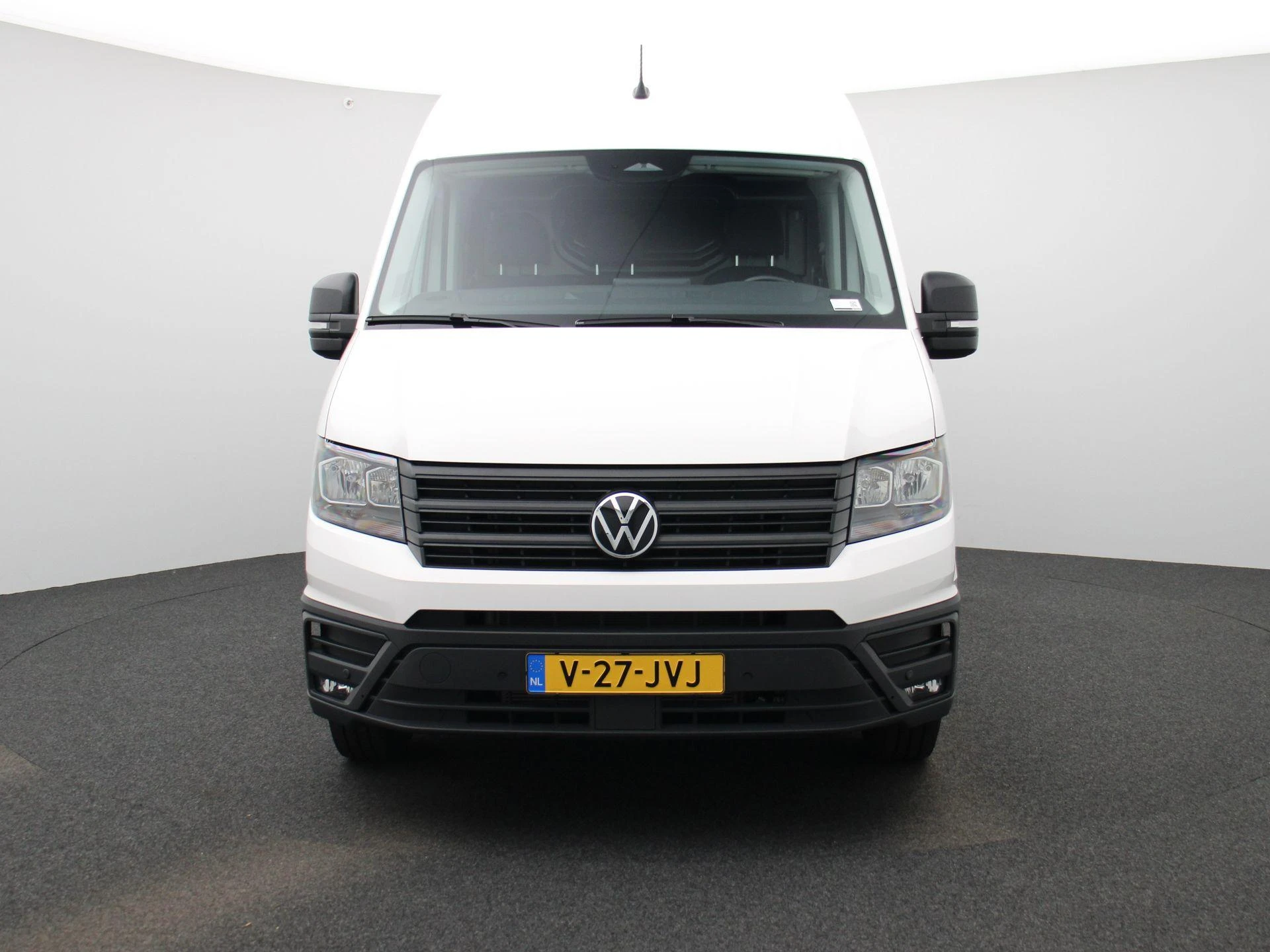 Volkswagen-Crafter-image-2