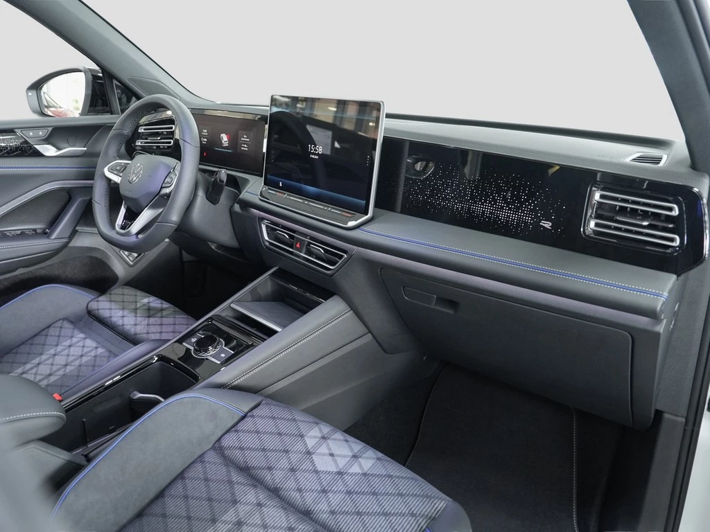 Volkswagen Tiguan R-Line 1,5 l eHybrid OPF 110 kW (150 PS) / 85 kW (115 PS) 6-Gang-Doppelkupplungsgetriebe DSG