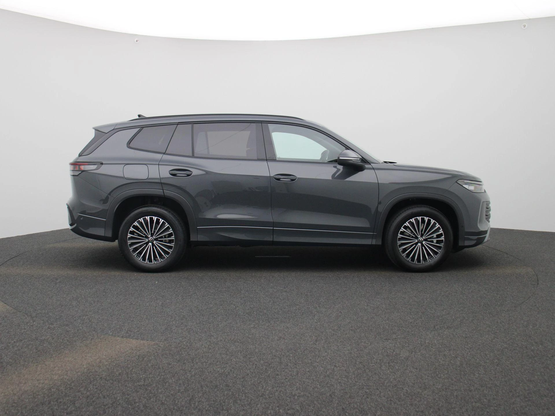 Volkswagen Tayron 1.5 eHybrid Life Edition 204PK