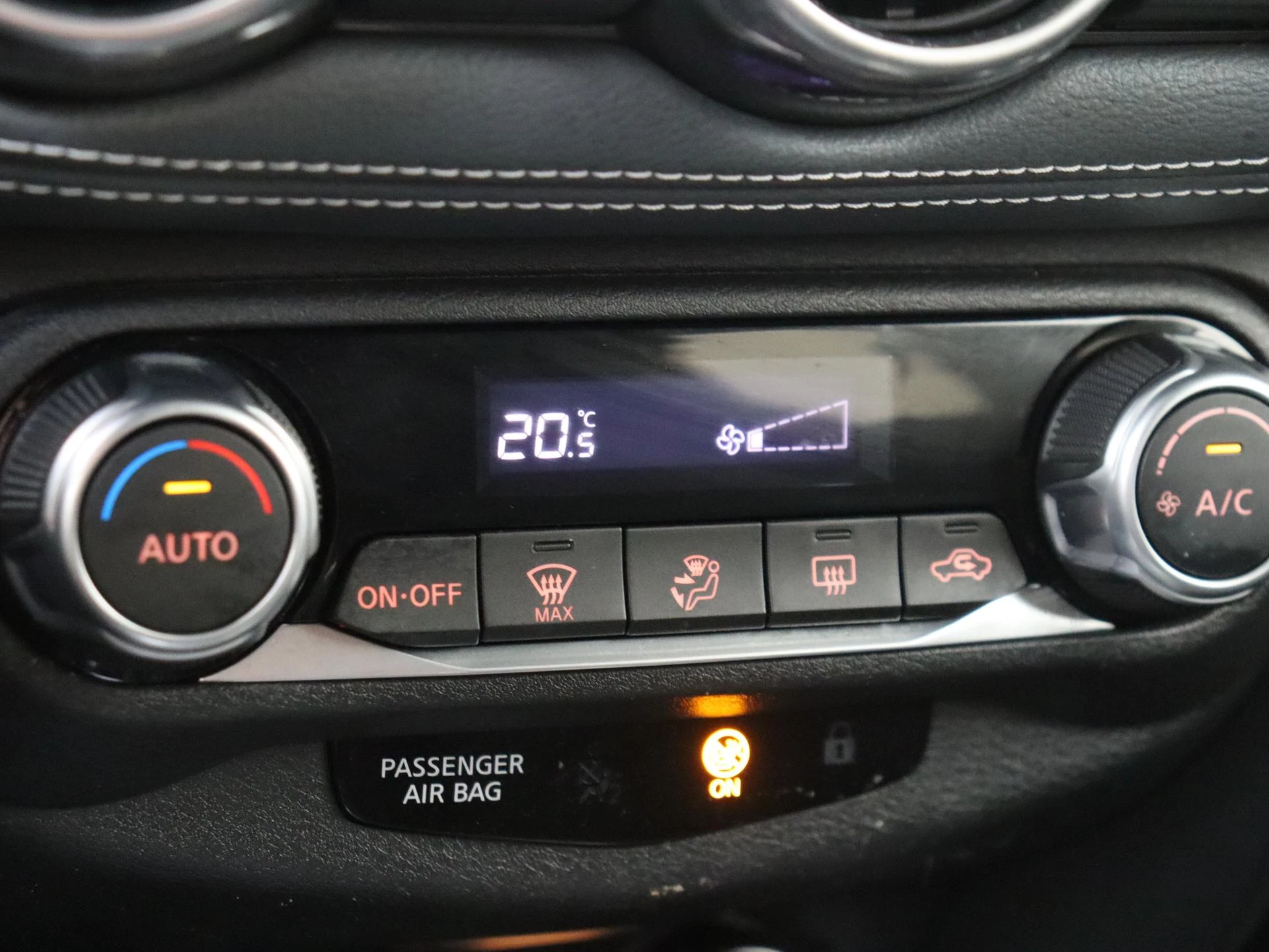 Nissan-Juke-image-17