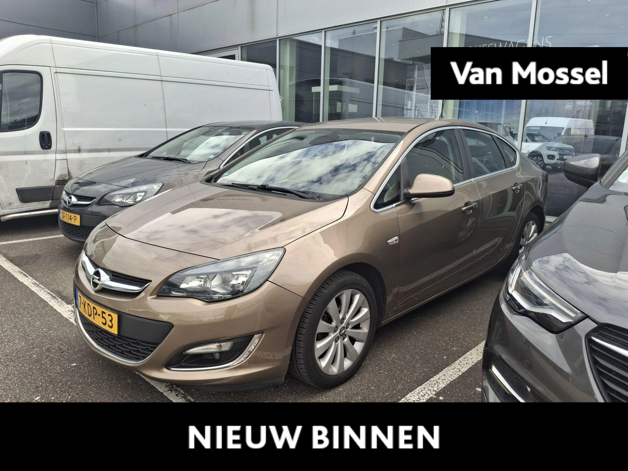 Opel-Astra-image-0