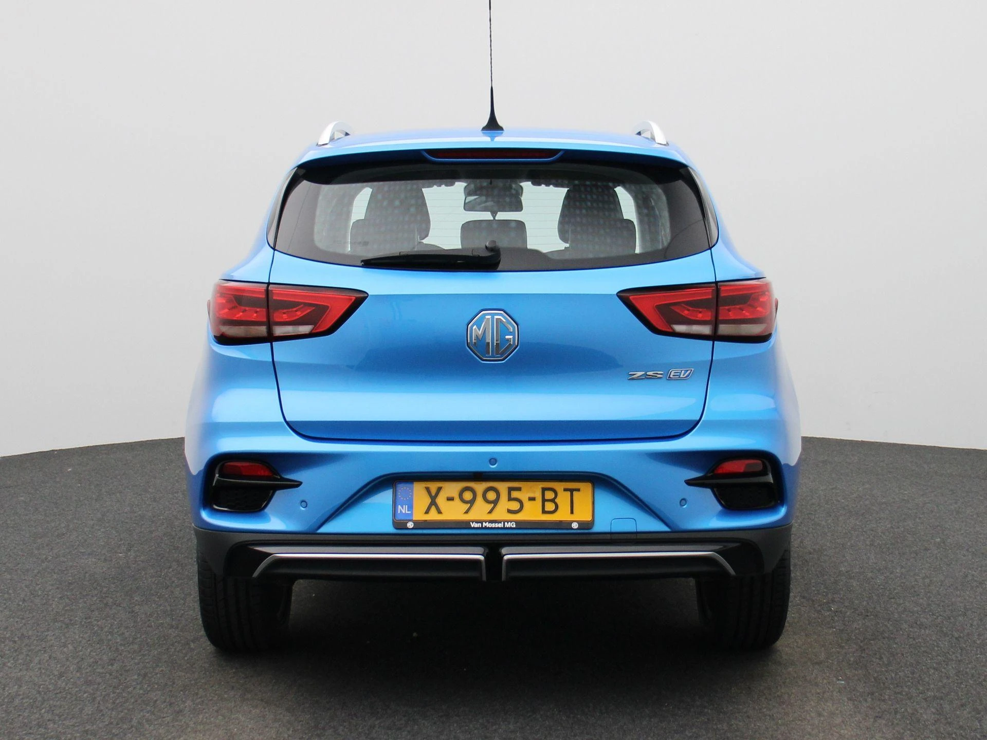 MG-ZS EV-image-4