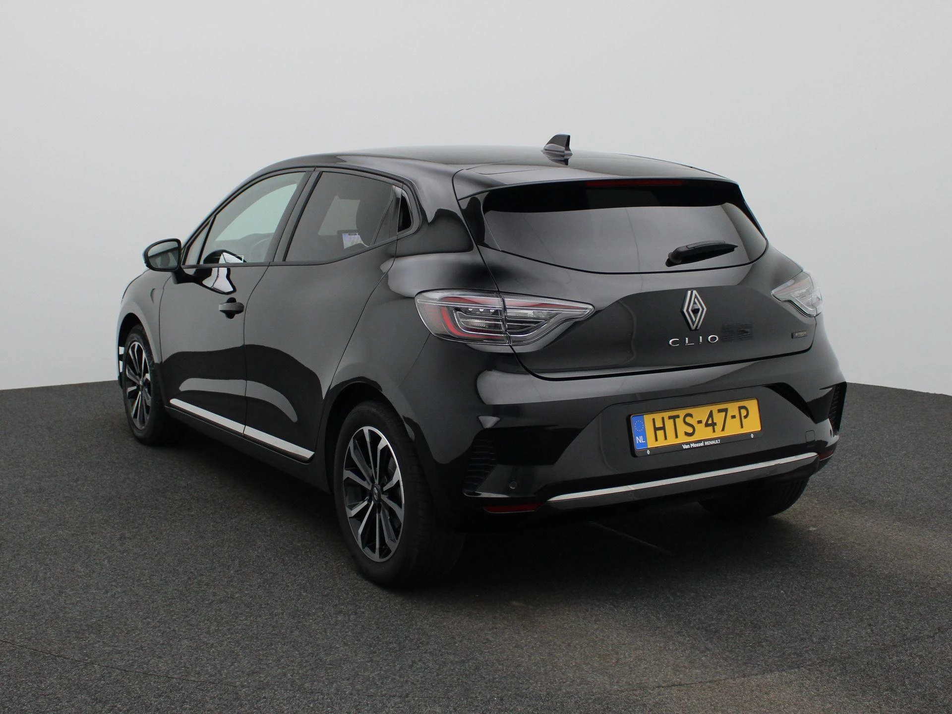 Renault-Clio-image-1