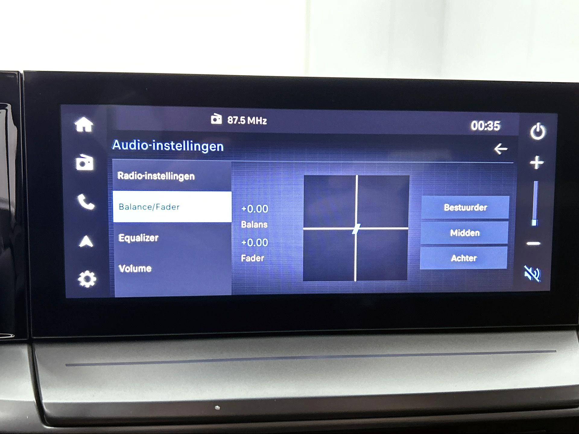 Opel-Frontera-image-10