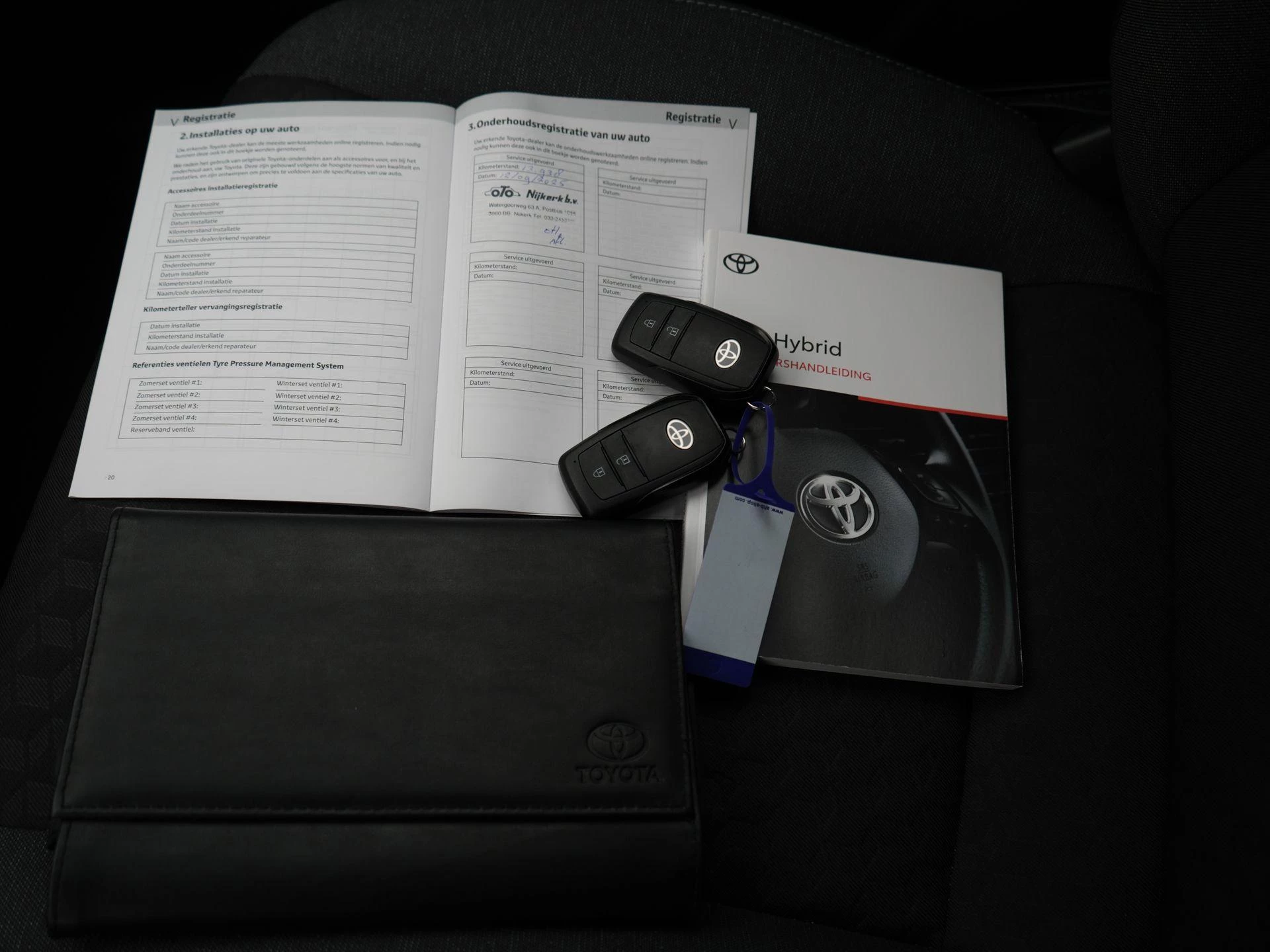 Toyota-Yaris-image-24