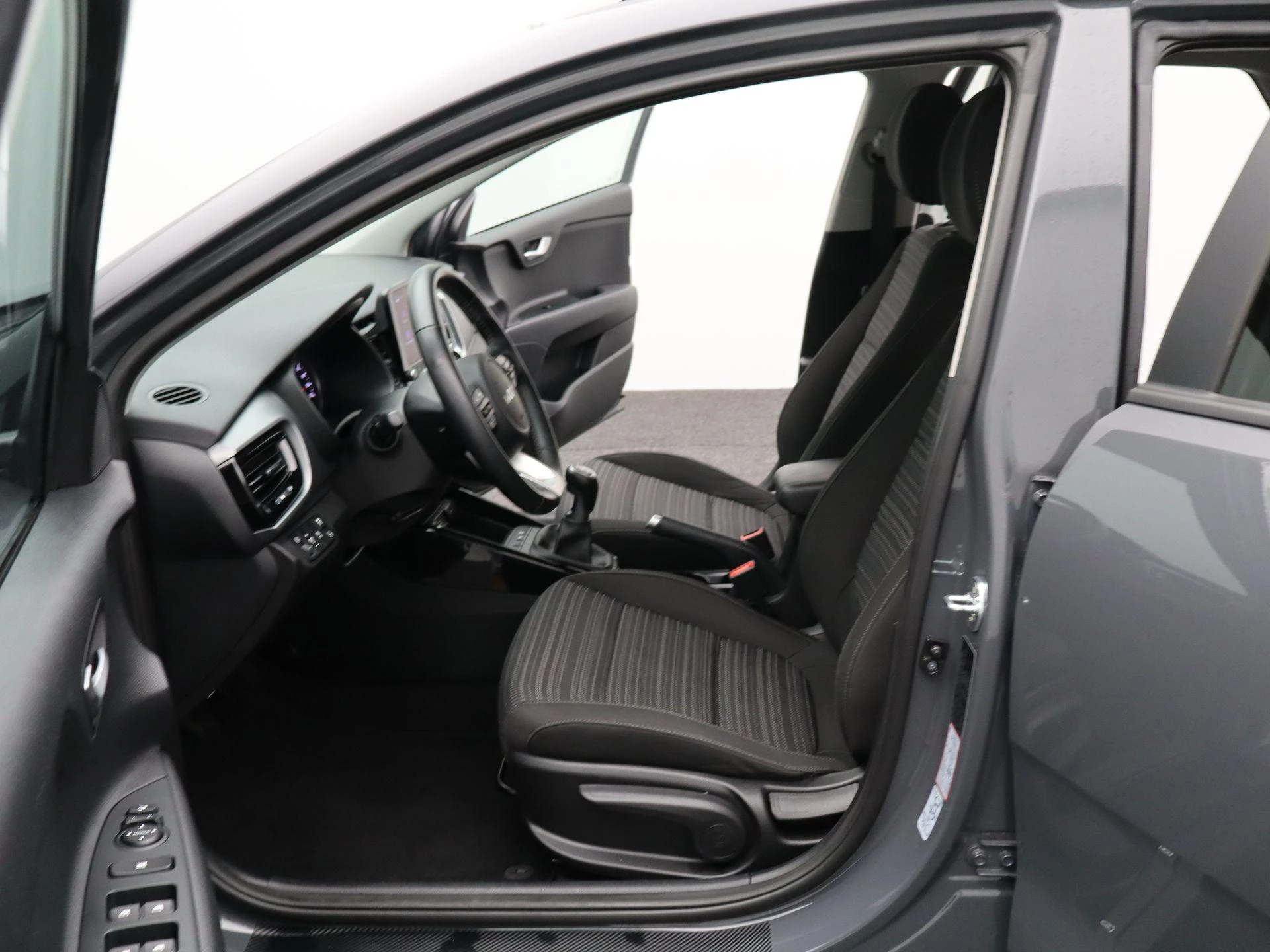 Kia-Stonic-image-5