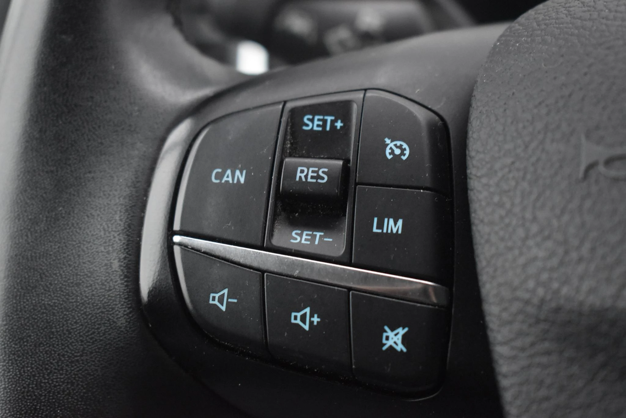 Ford-Transit-image-16