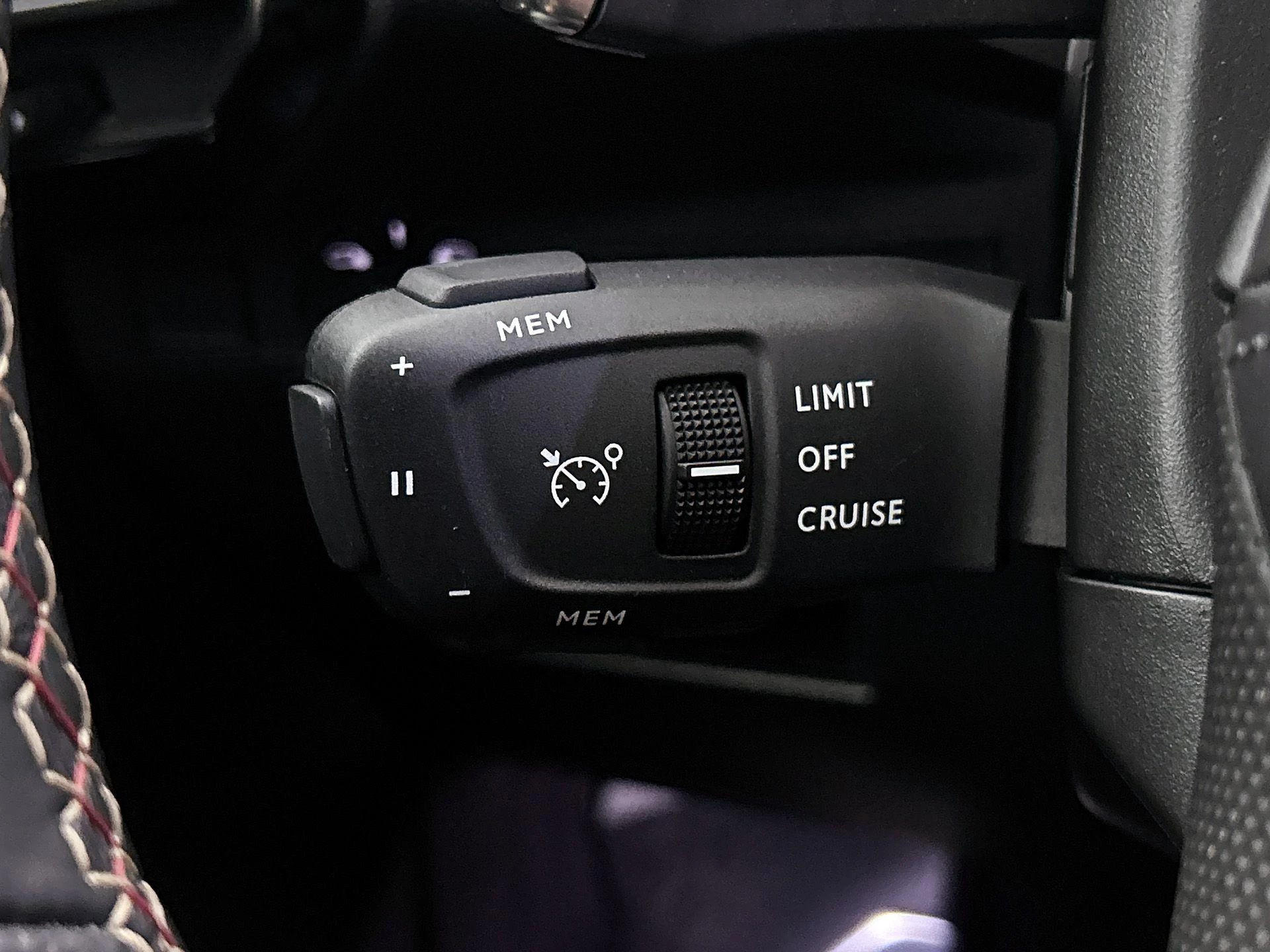 DS DS 7 Crossback 1.6 PureTech Performance Line
