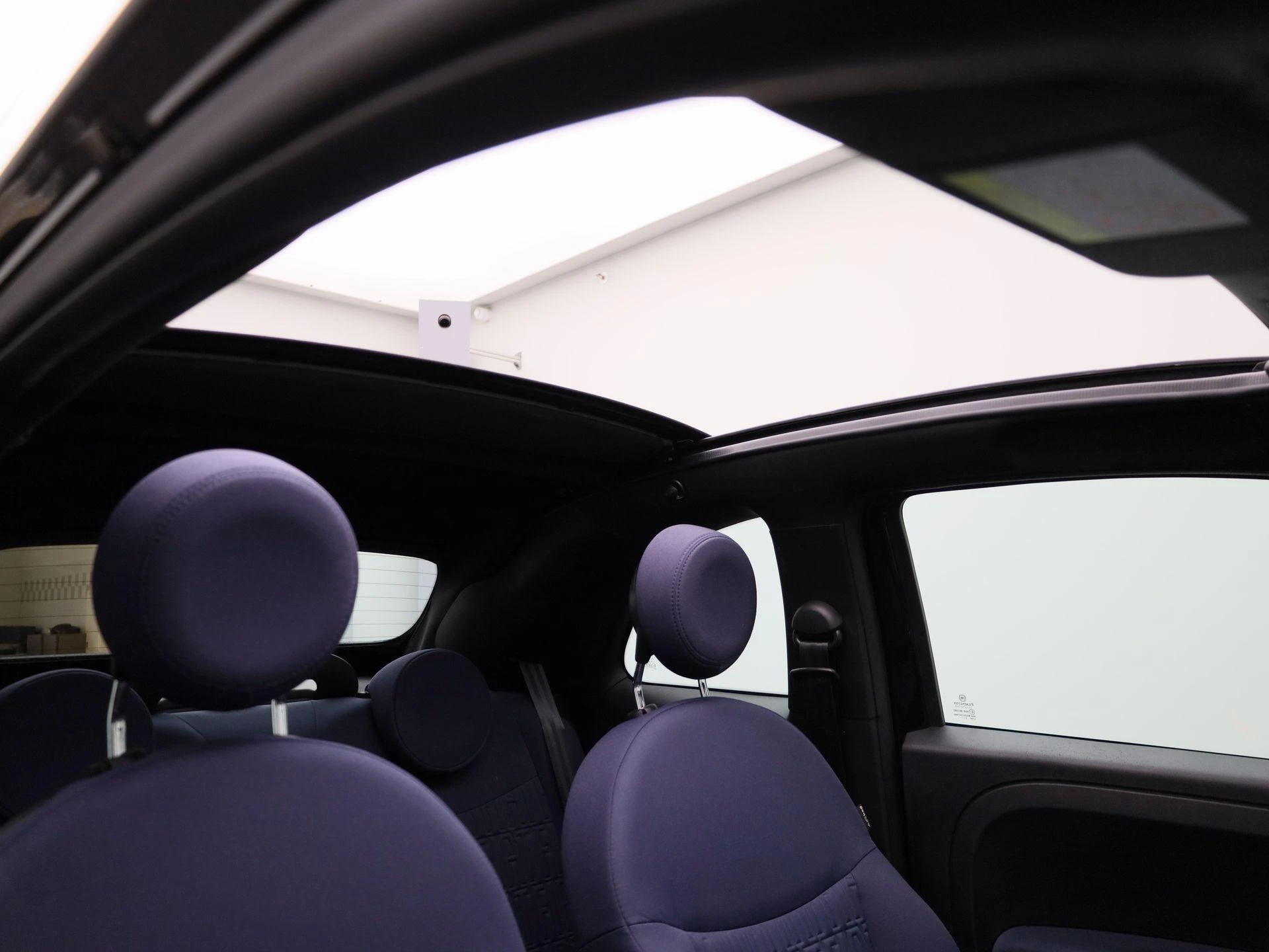 Fiat-500C-image-36