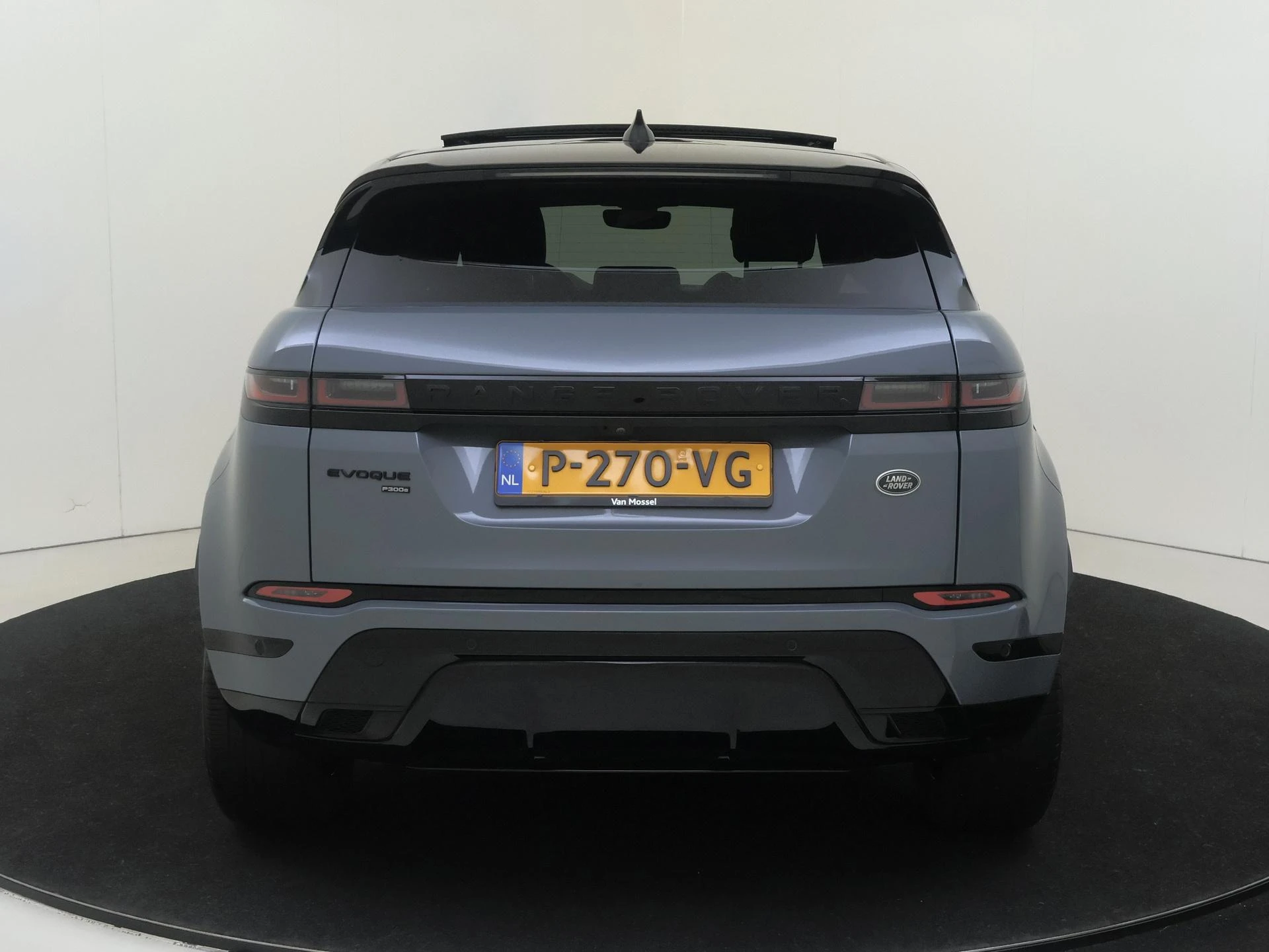 Land Rover-Range Rover Evoque-image-6