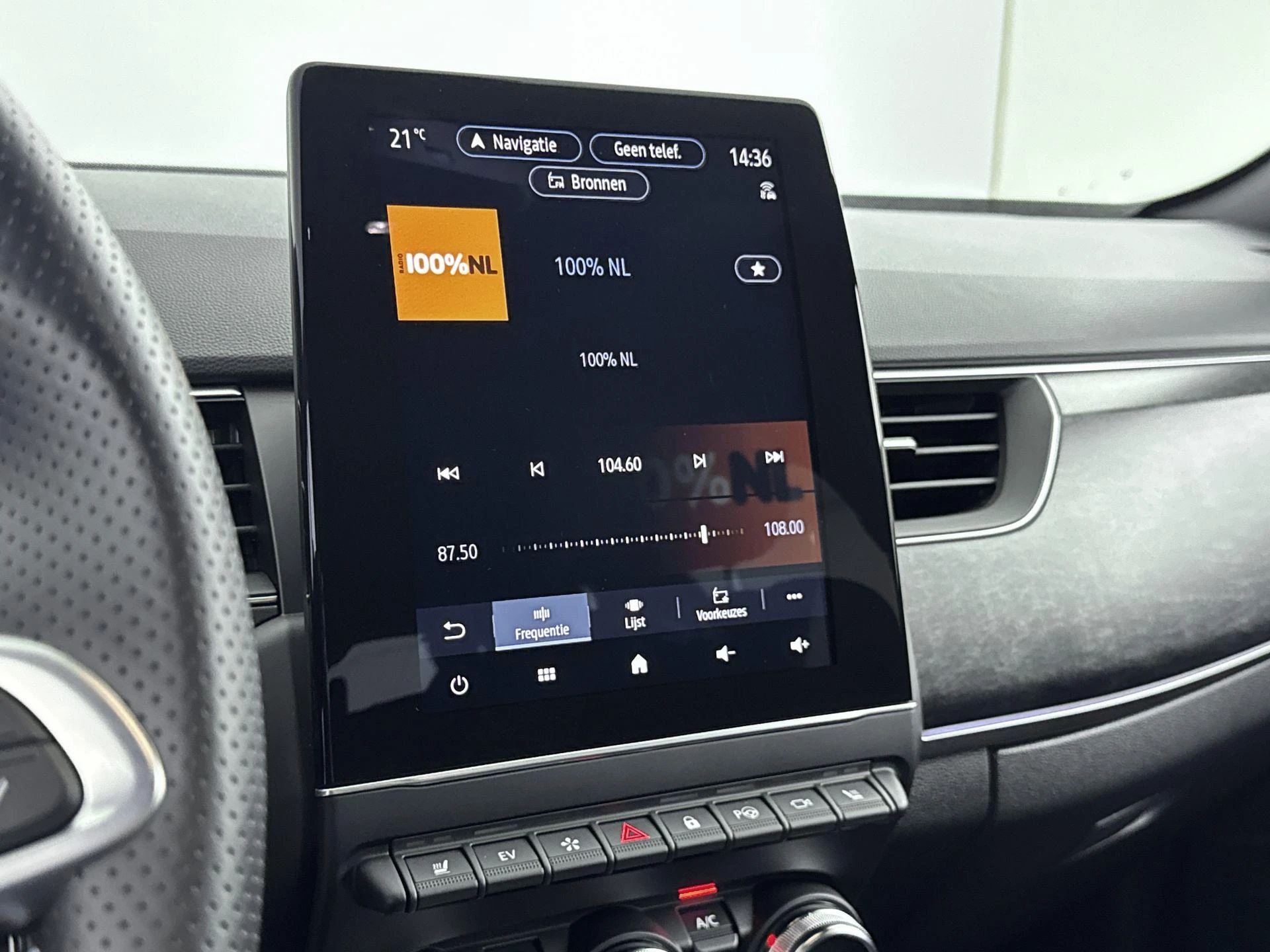 Renault-Arkana-image-8