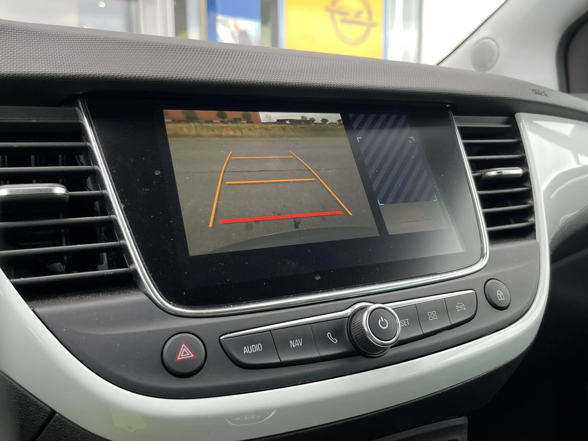 Opel-Crossland X-image-29