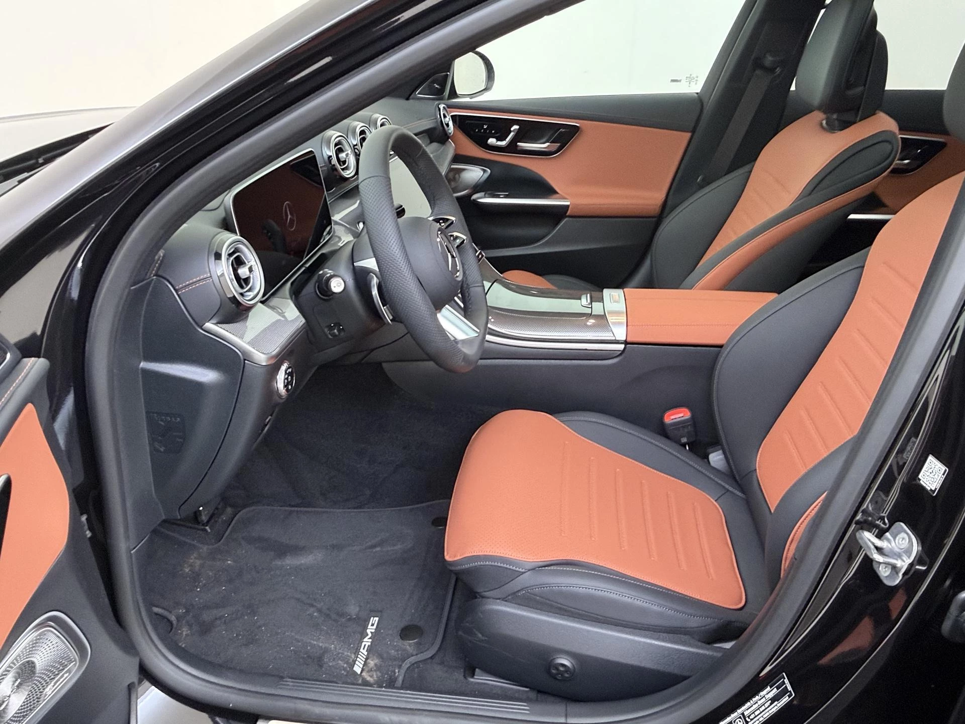 Mercedes-Benz-C-Klasse-image-10