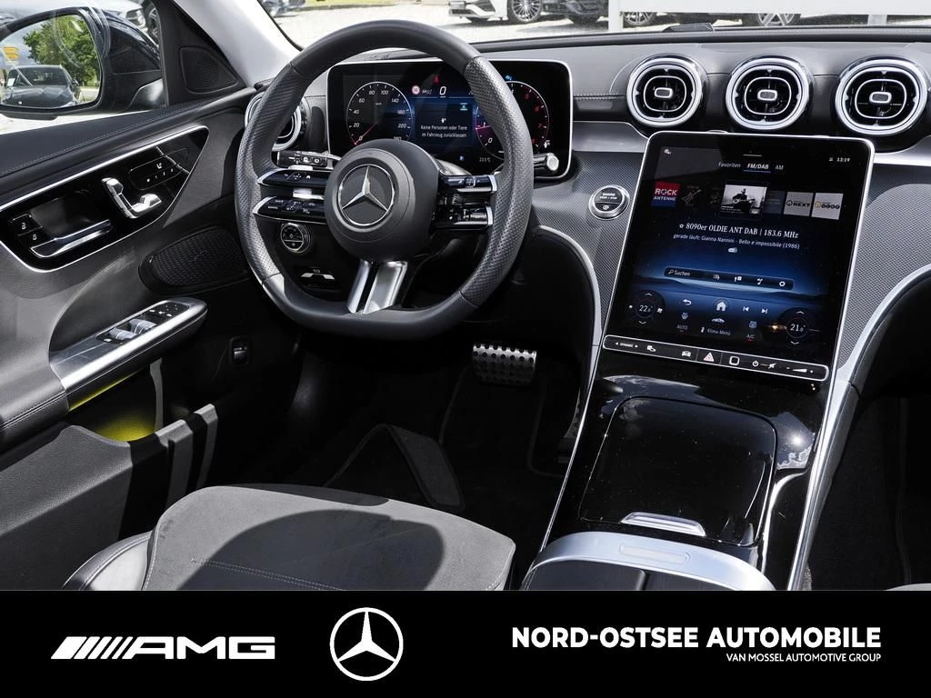 Mercedes-Benz C-Klasse 180 T EDITION AMG PANO 360 AHK NIGHT MEMORY AMG Line