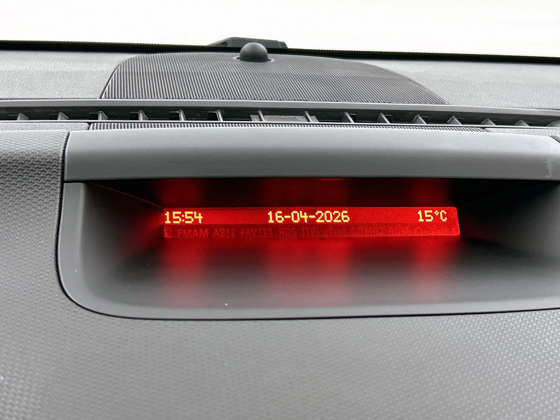 Opel-Meriva-image-8
