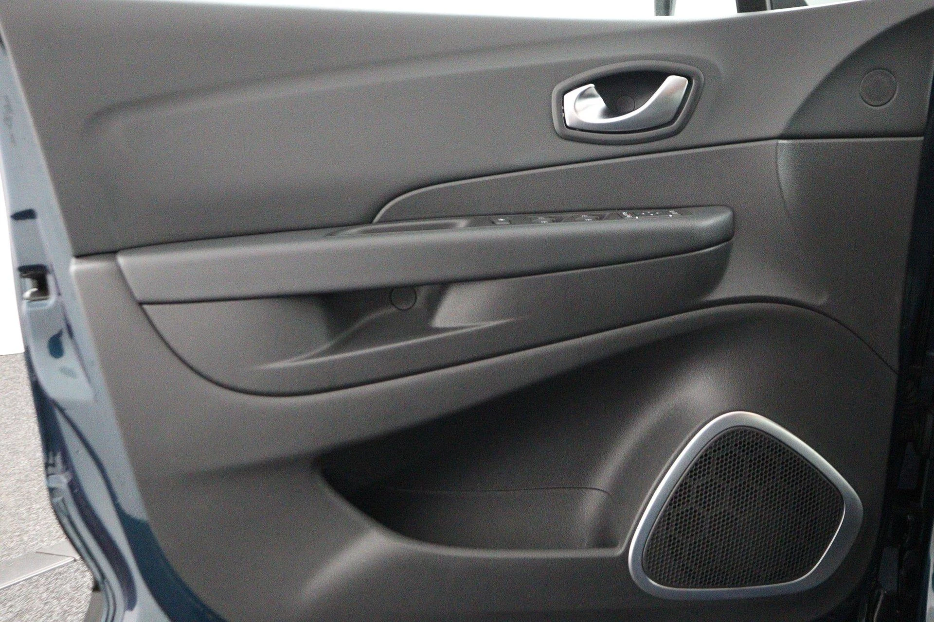 Renault-Captur-image-35