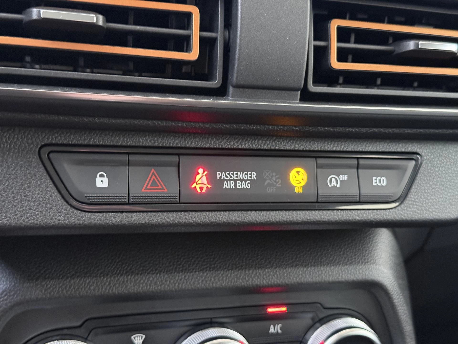 Dacia-Sandero Stepway-image-19
