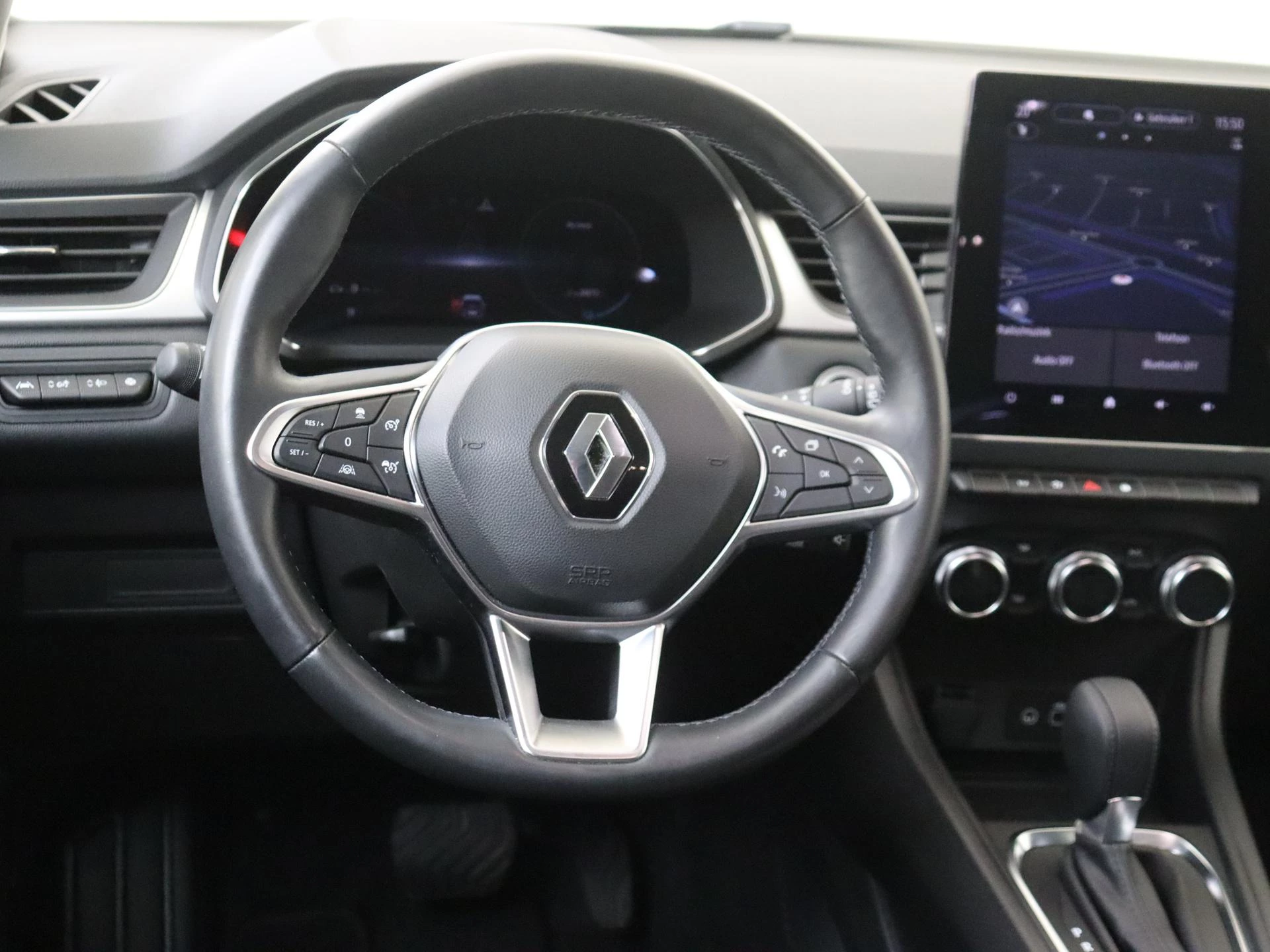 Renault-Captur-image-11