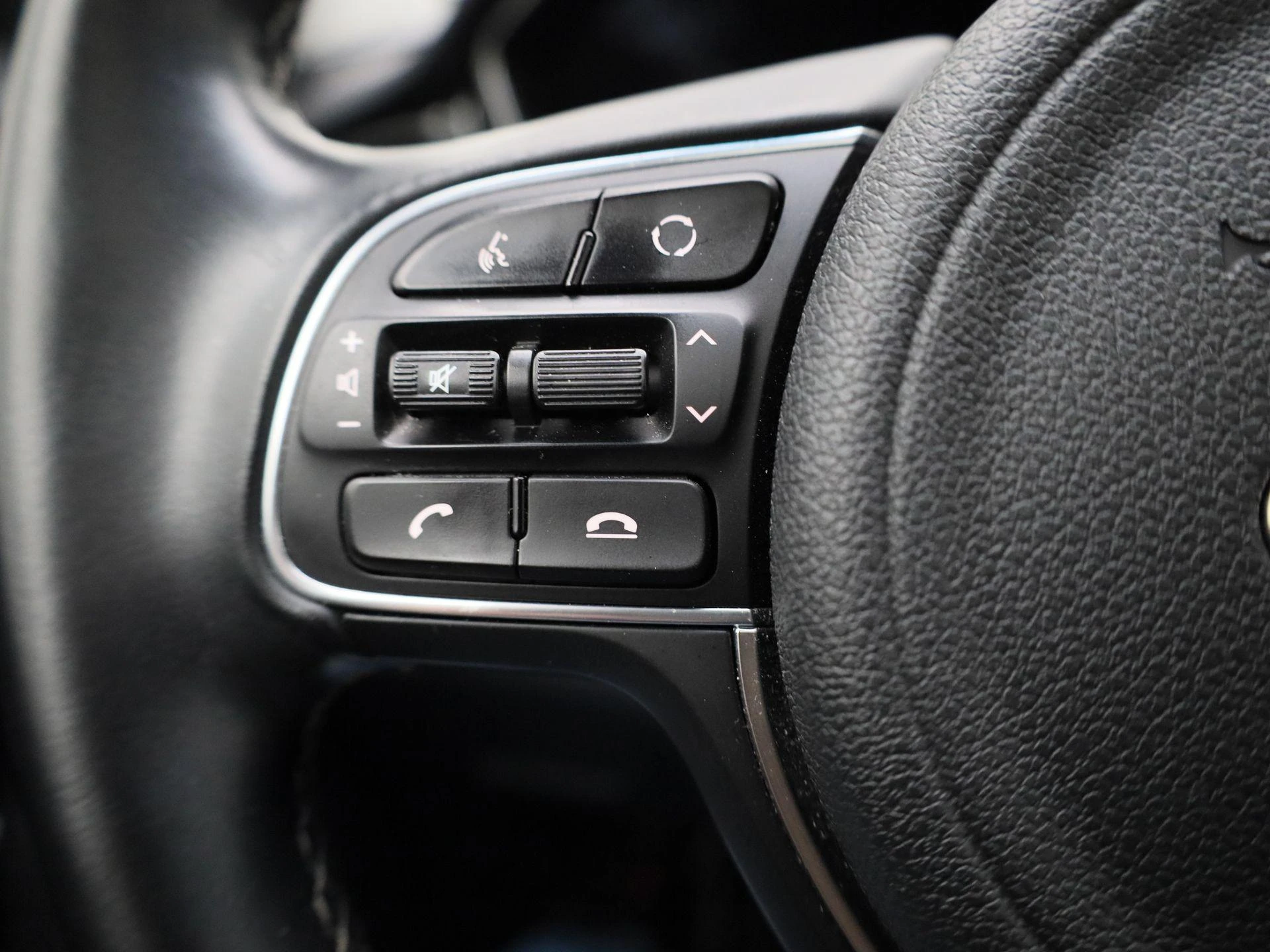 Kia-Niro-image-16