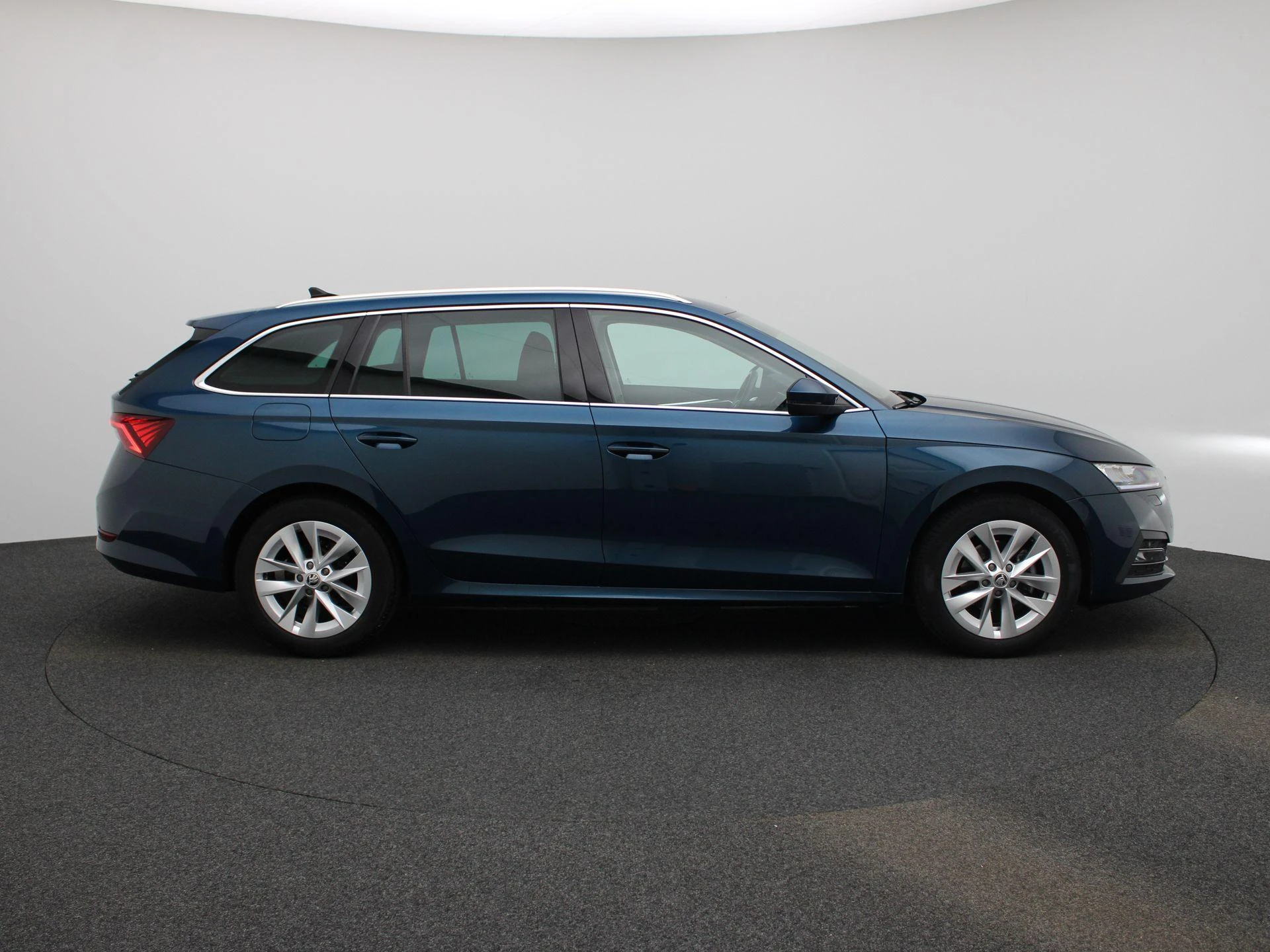 Škoda-Octavia-image-5
